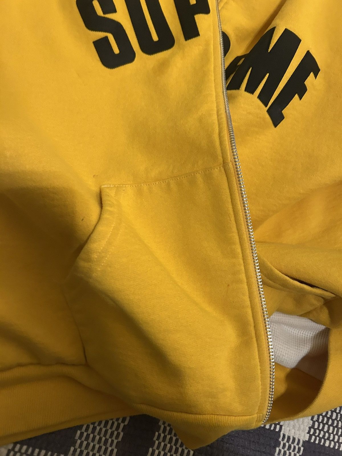 Supreme Supreme arc gold zip up hoodie Size US M / EU 48-50 / 2 - 4 Thumbnail