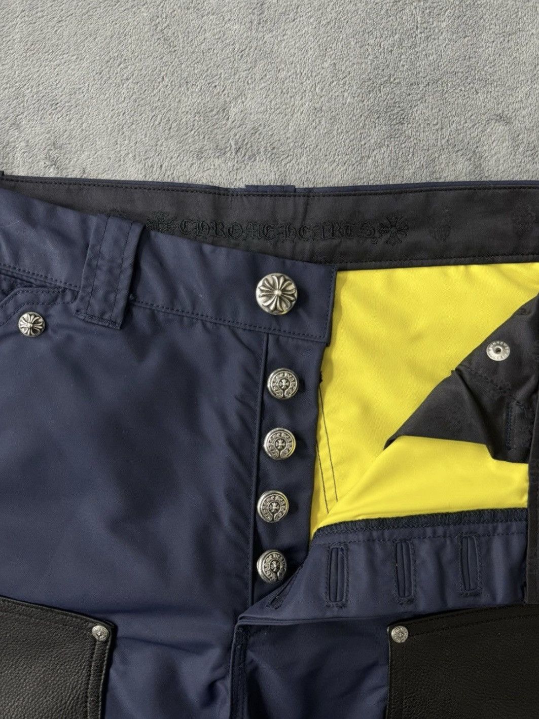 Chrome Hearts CHROME HEARTS cargo pants Size US 34 / EU 50 - 13 Thumbnail