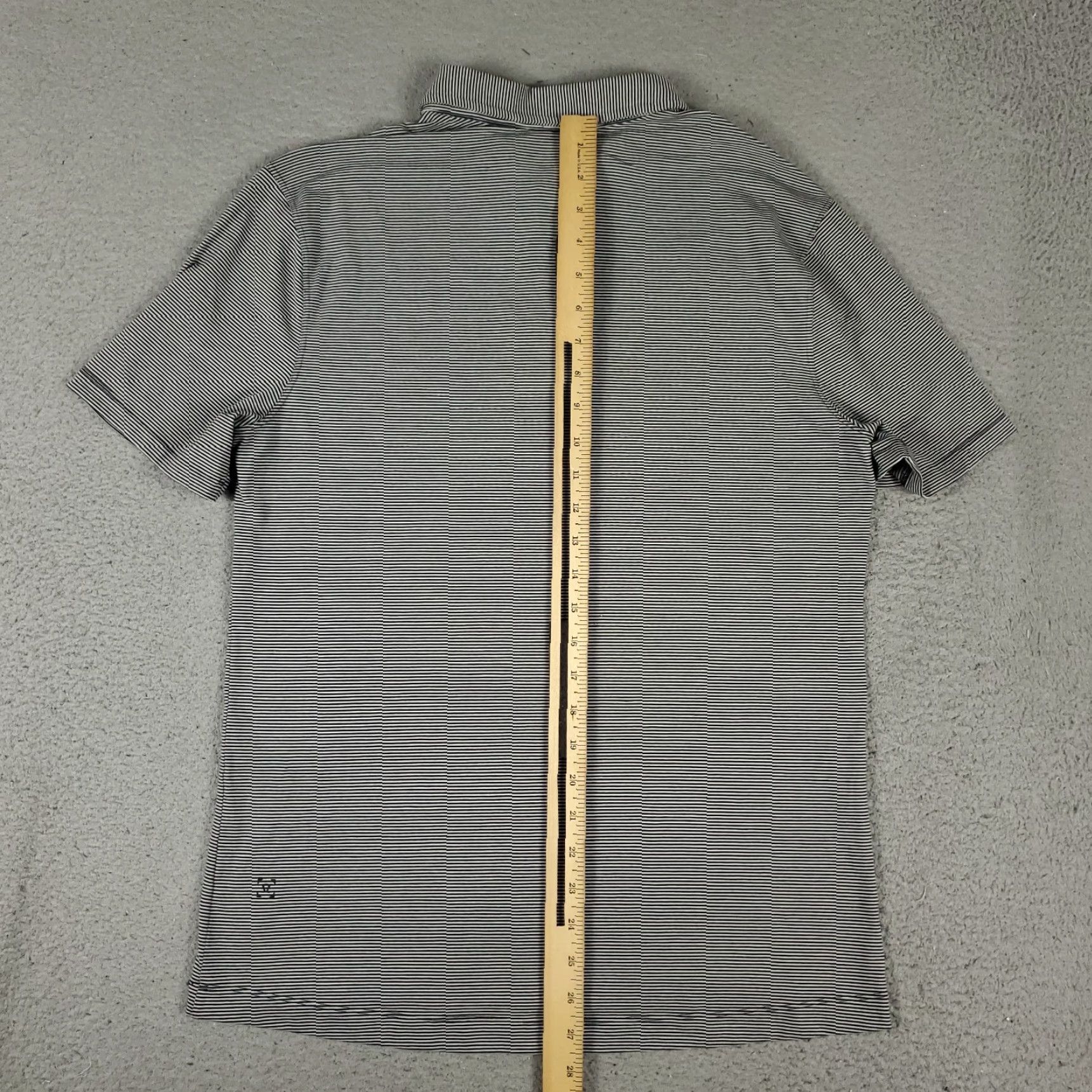 Lululemon Lululemon Polo Shirt Mens Size M Gray Striped Active Golf Short Sleeve Shirt Polo Mens Gray Striped Activewear Golf Shirt Size US M / EU 48-50 / 2 - 4 Thumbnail