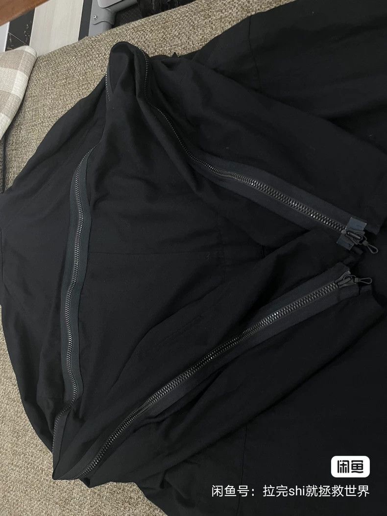 Julius julius Multi-zipper extra-long draping trench coat 2504-Ne Size US S / EU 44-46 / 1 - 6 Thumbnail