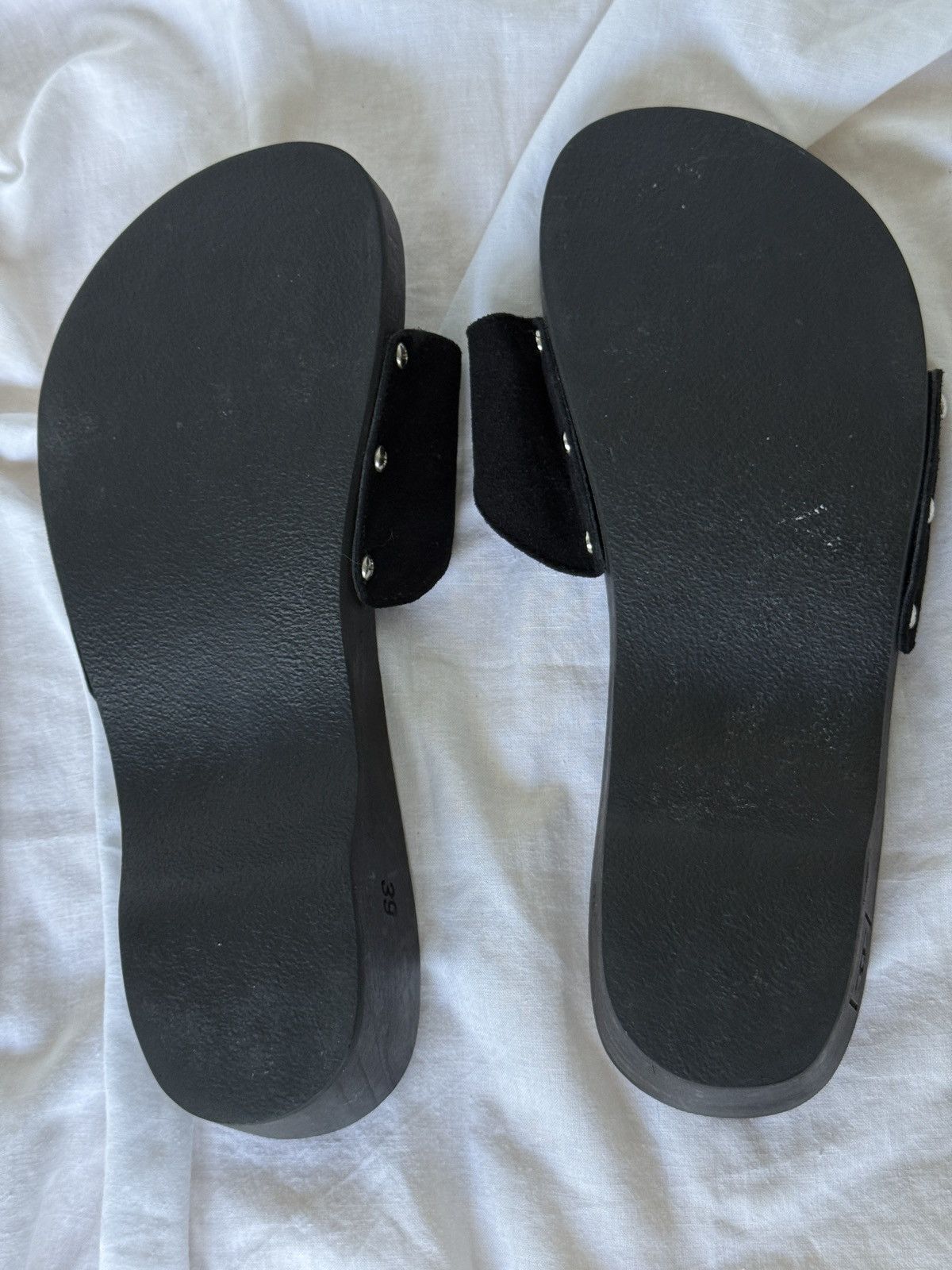 Chanel CHANEL “CC” Buckle Black Suede Clogs Sandals Flip flops Size US 8 / IT 38 - 10 Thumbnail