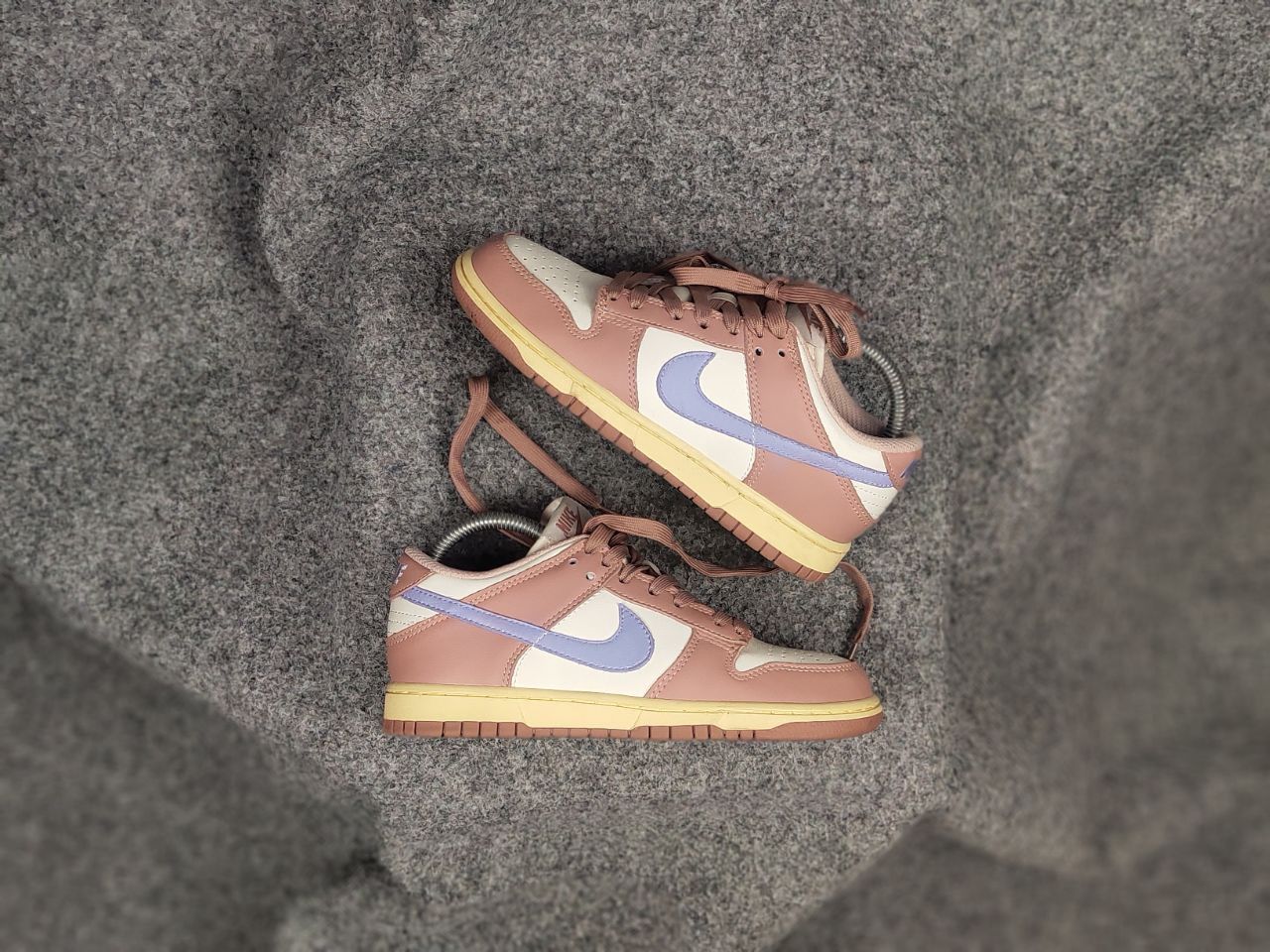 Nike Nike Dunk Low Pink Oxford Purple White Sneaker Vintage Style Size US 5.5 / IT 35.5 - 2 Thumbnail