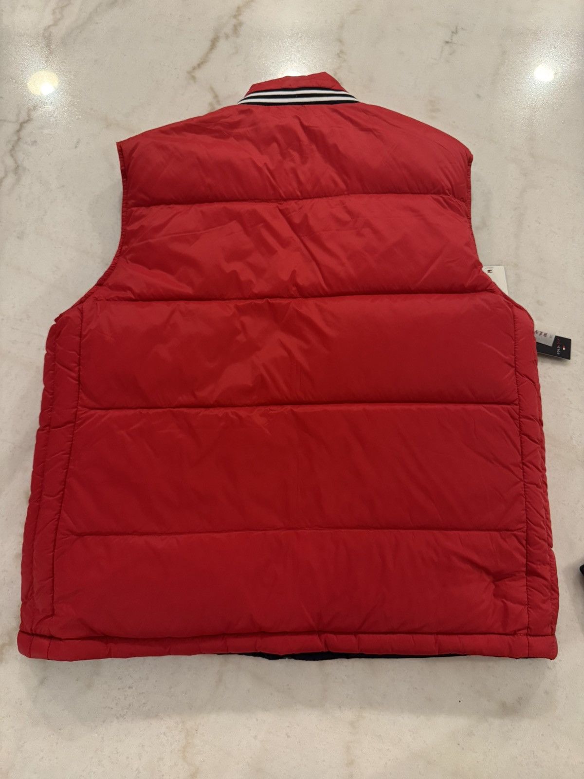 Tommy Hilfiger Tommy Hilfiger Reversible Puffer Vest Size US XL / EU 56 / 4 - 2 Thumbnail