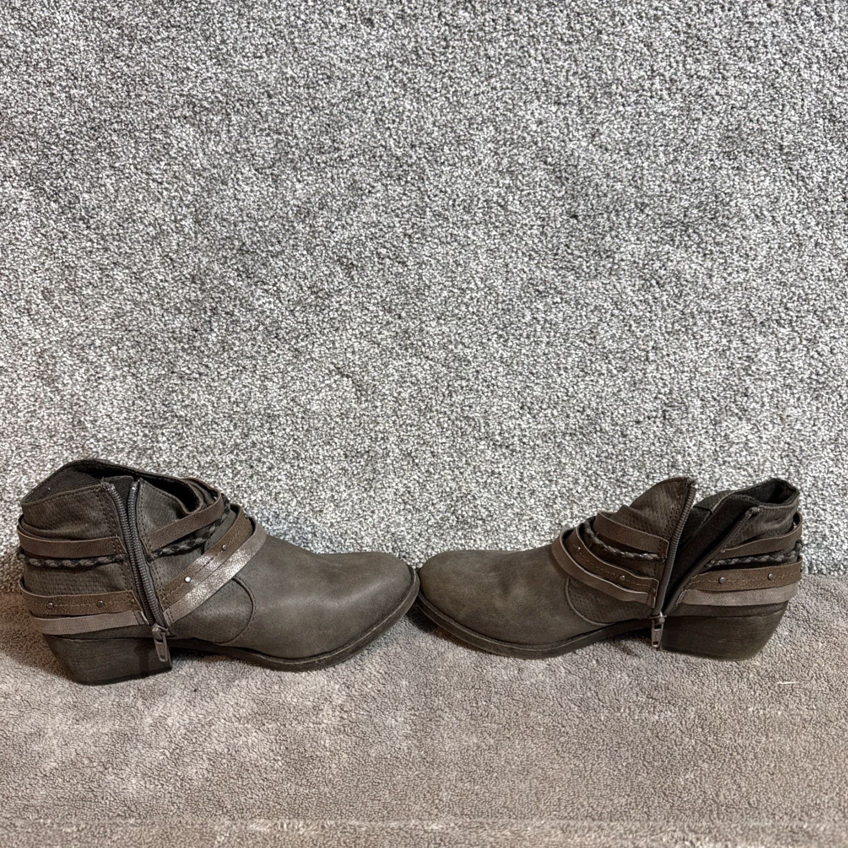 Etro SO Ankle Boots Womens 8 Boot Women Brown Faux Leather Western Boho Straps Y2K Retro Distressed Style Casual Party/Cocktail Vintage No Size US 8 / IT 38 - 6 Thumbnail