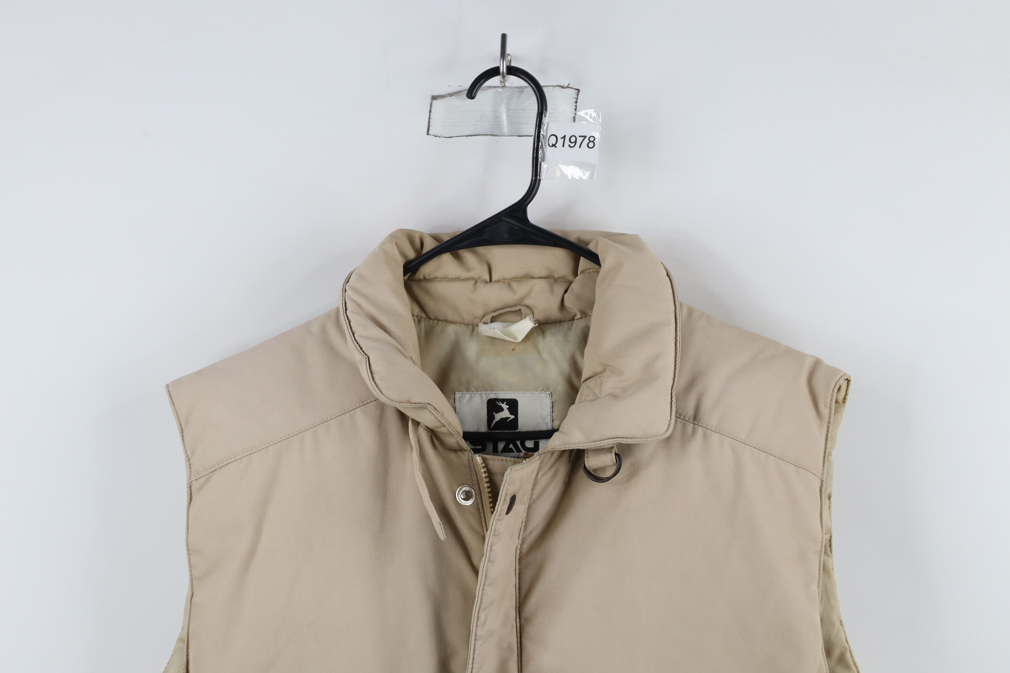 Vintage Vintage 70s Streetwear Buckle Collar Puffer Vest Jacket Size US M / EU 48-50 / 2 - 2 Thumbnail