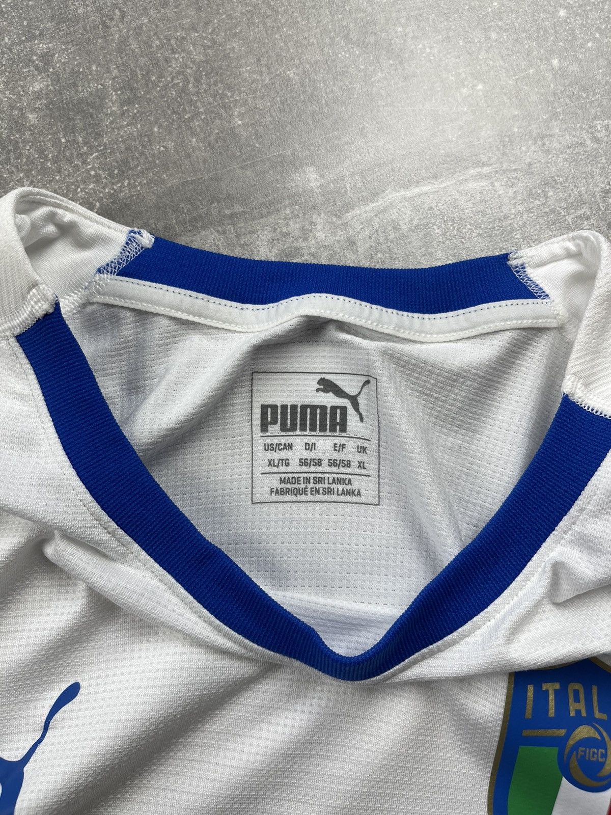 Puma Italy Puma Away Football Jersey 2018-2019 XL FIGC 4 Stars #7 Size US XL / EU 56 / 4 - 7 Thumbnail