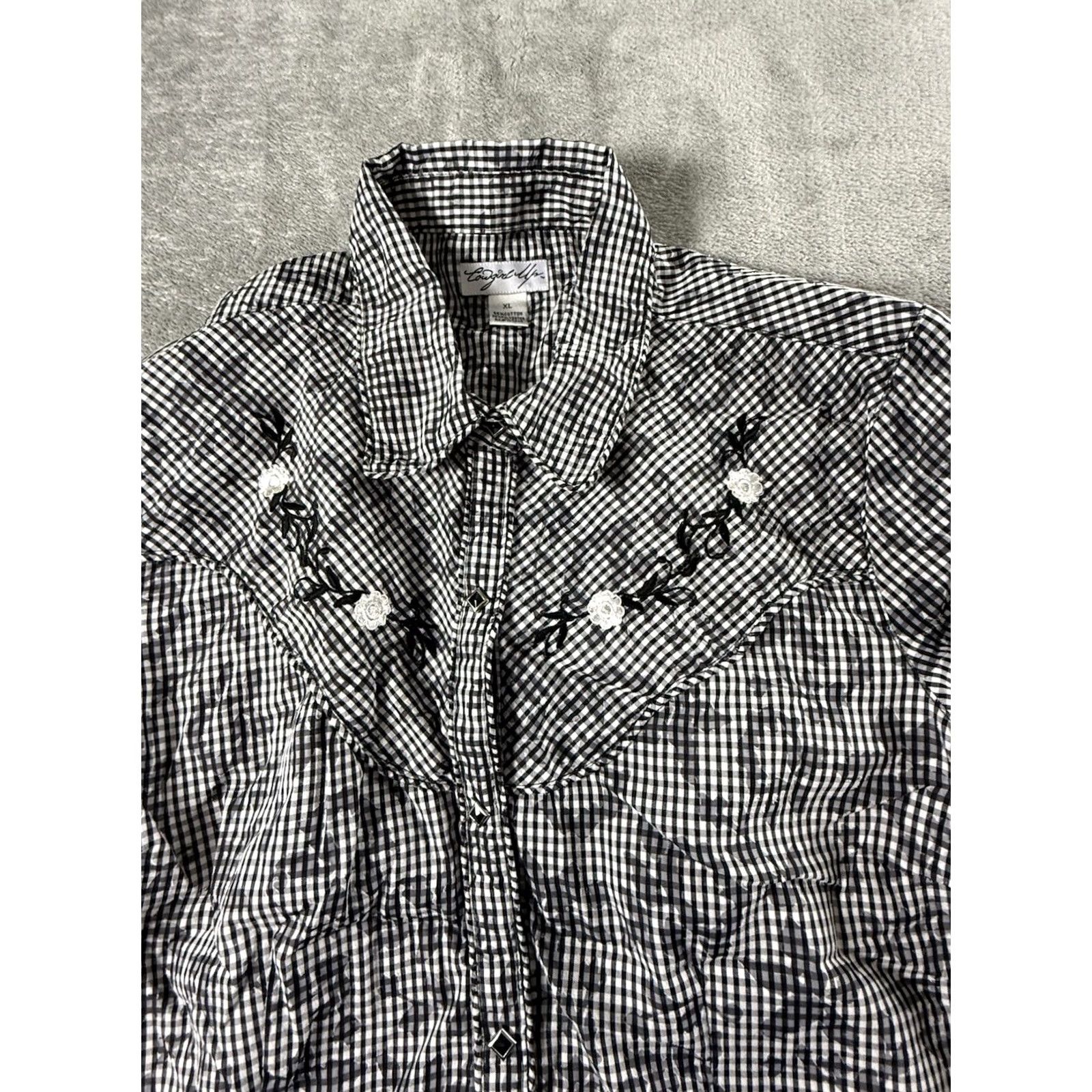 Vintage Cowgirl Up Shirt Women XL Black White Floral Plaid Button Up Western Embroidered Size XL / US 12-14 / IT 48-50 - 2 Thumbnail