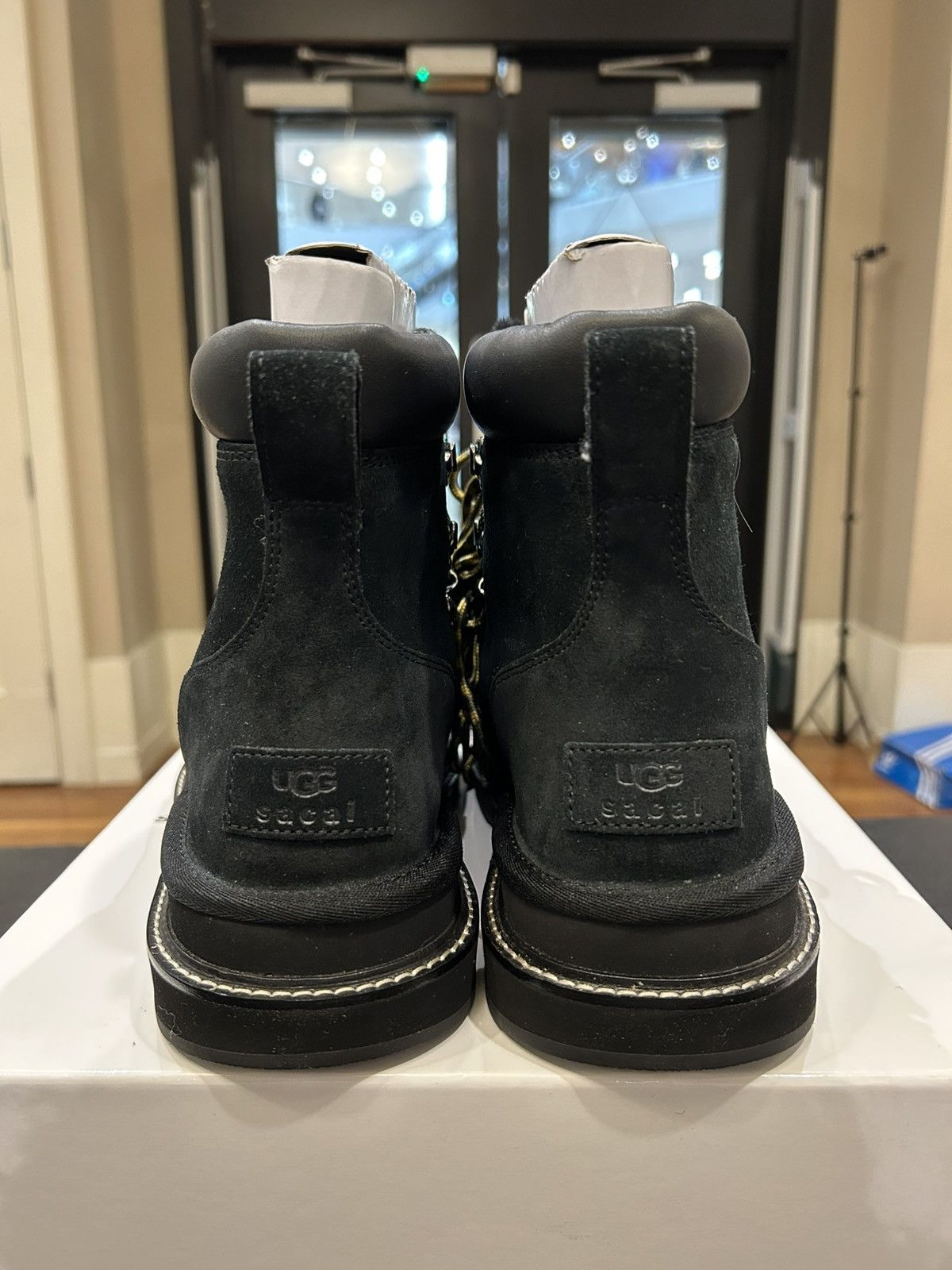 Sacai × Ugg Ugg X Sacai Hiking Boots - Black Size US 9 / EU 42 - 3 Thumbnail