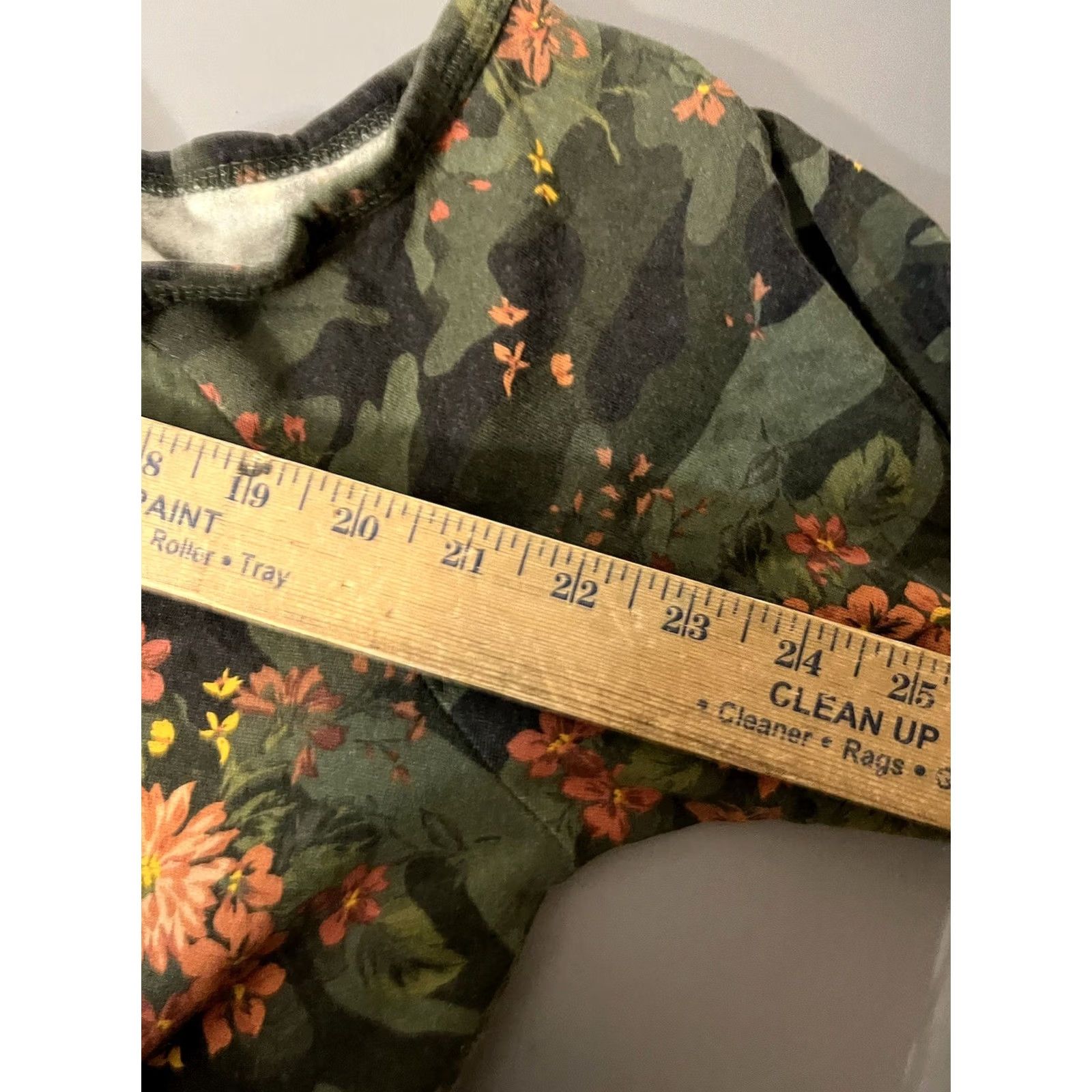Torrid Torrid Callie Sweatshirt 1X Green Camo Floral Asymmetrical Off Shoulder Size Size XL / US 12-14 / IT 48-50 - 5 Thumbnail