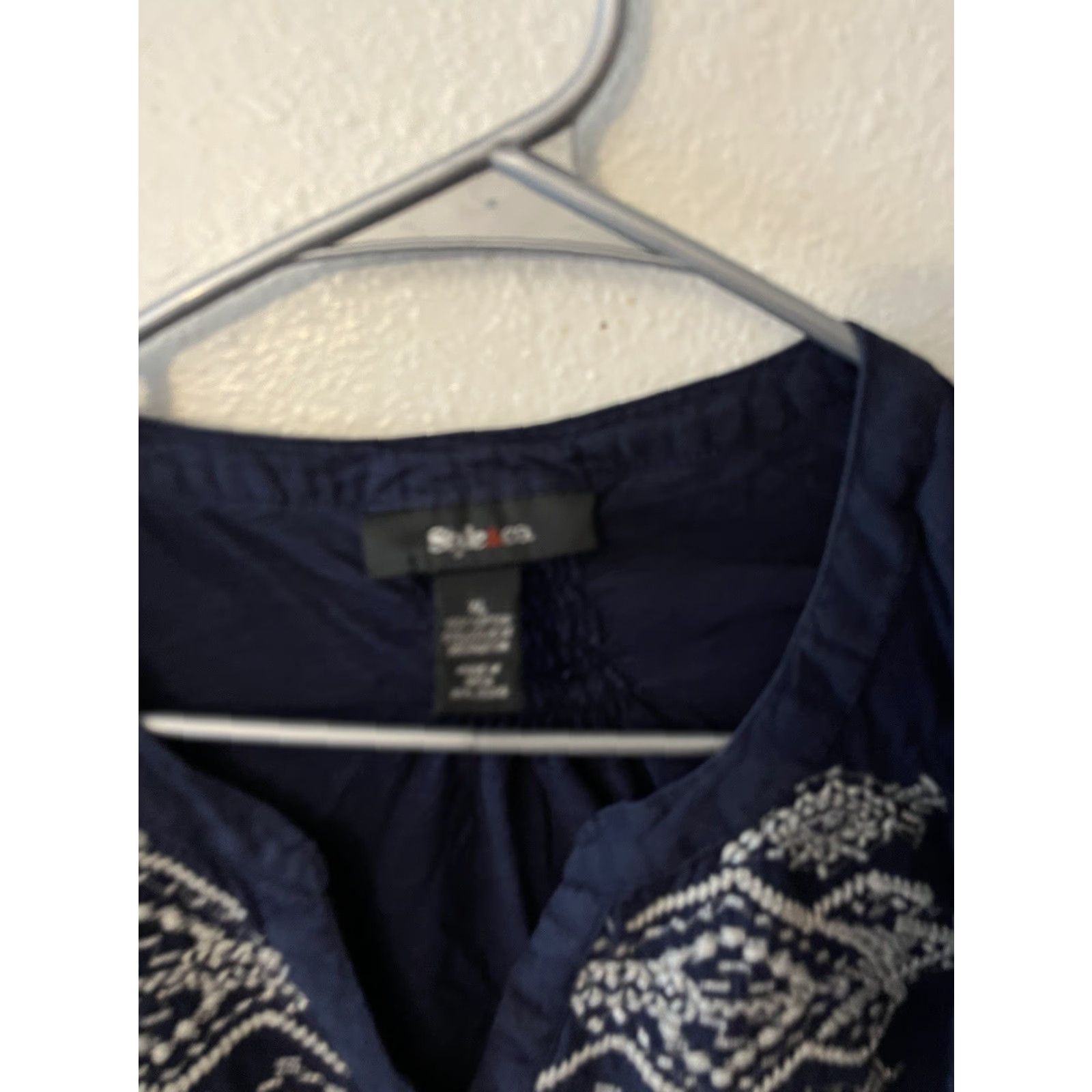 Style & Co VINTAGE Style & Co Blue Long Sleeve Henley T-Shirt XL Paisley Graphic Womens Size XL / US 12-14 / IT 48-50 - 2 Thumbnail