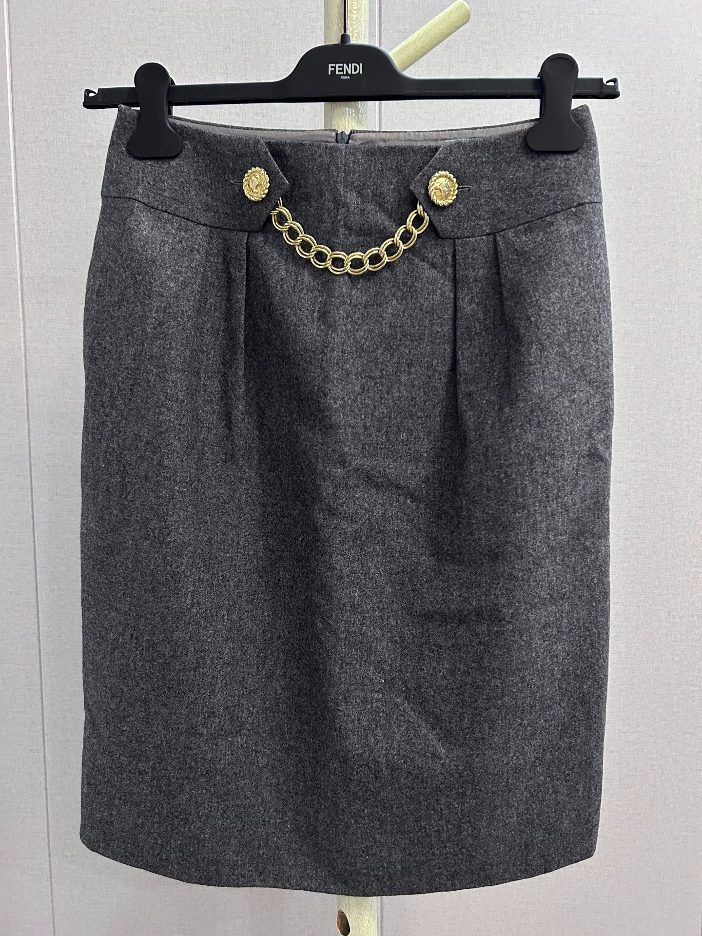 Celine Celine Gray Wool Skirt with Golden Detail Size 42" / US 20 - 1 Thumbnail
