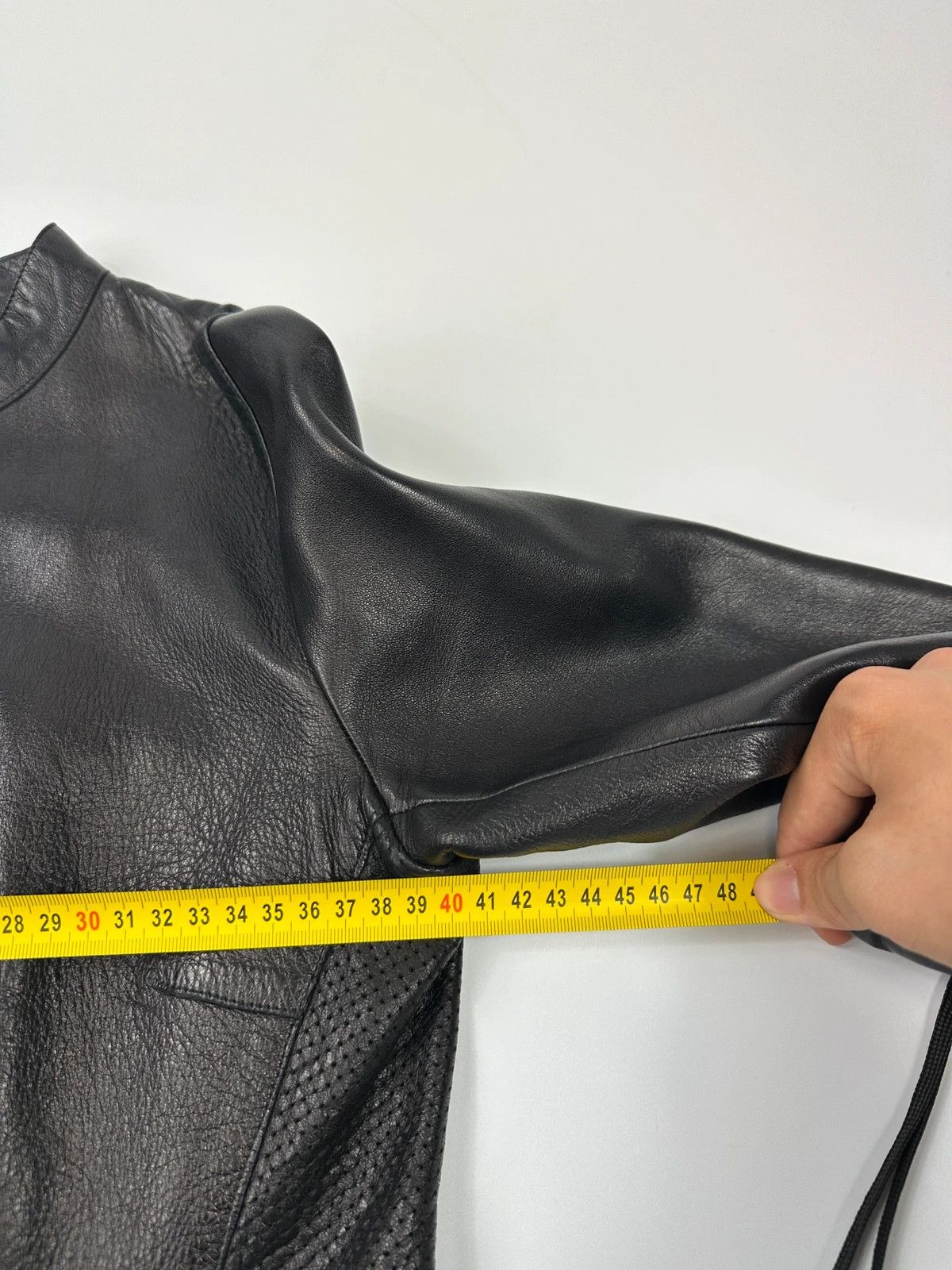 Prada Prada Milano FW1999 Black Perforated Leather Jacket Size S / US 4 / IT 40 - 17 Thumbnail