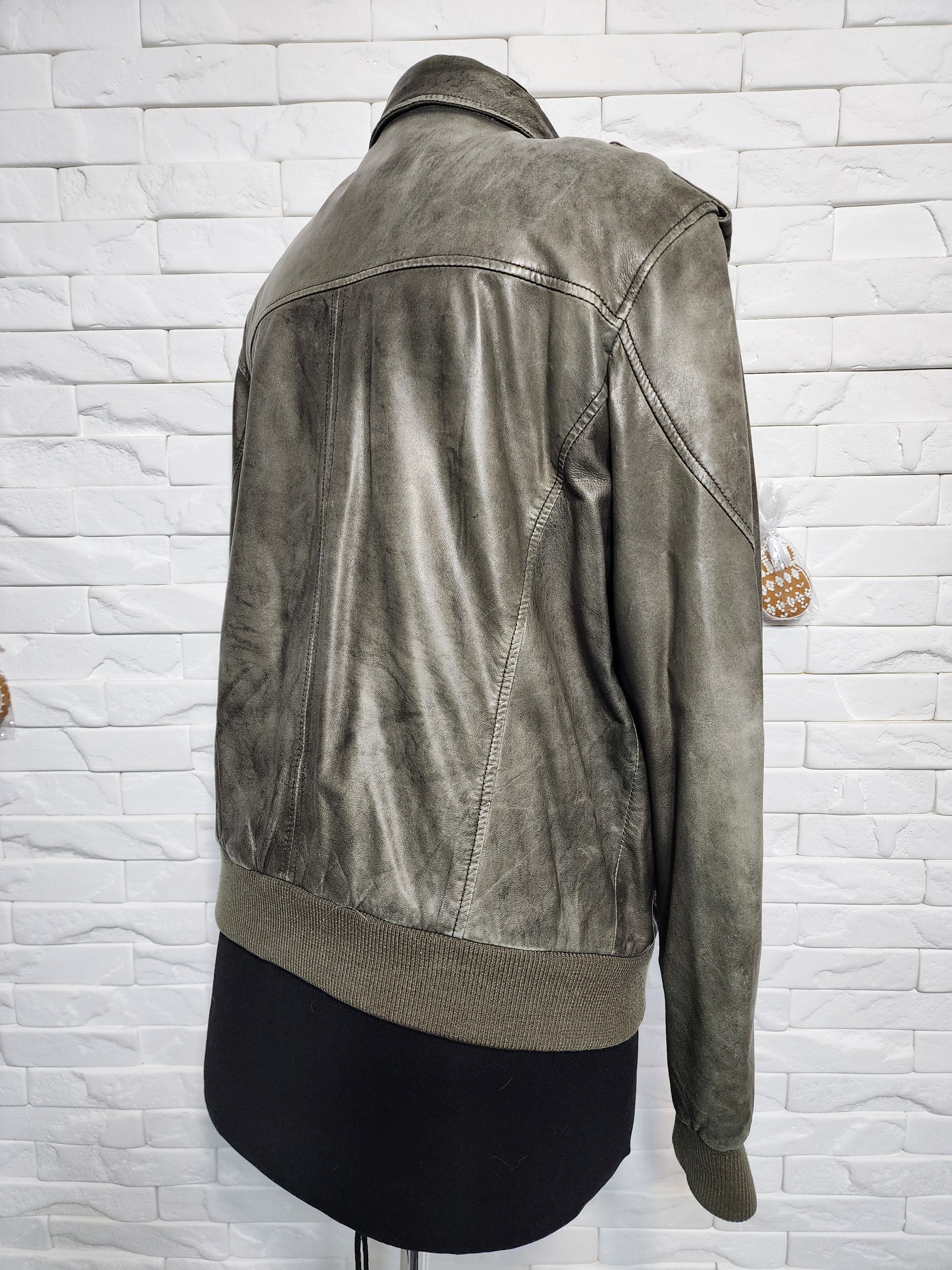 Uniqlo Gray Leather Men's Jacket: Zip Front, Size US M / EU 48-50 / 2 - 5 Thumbnail
