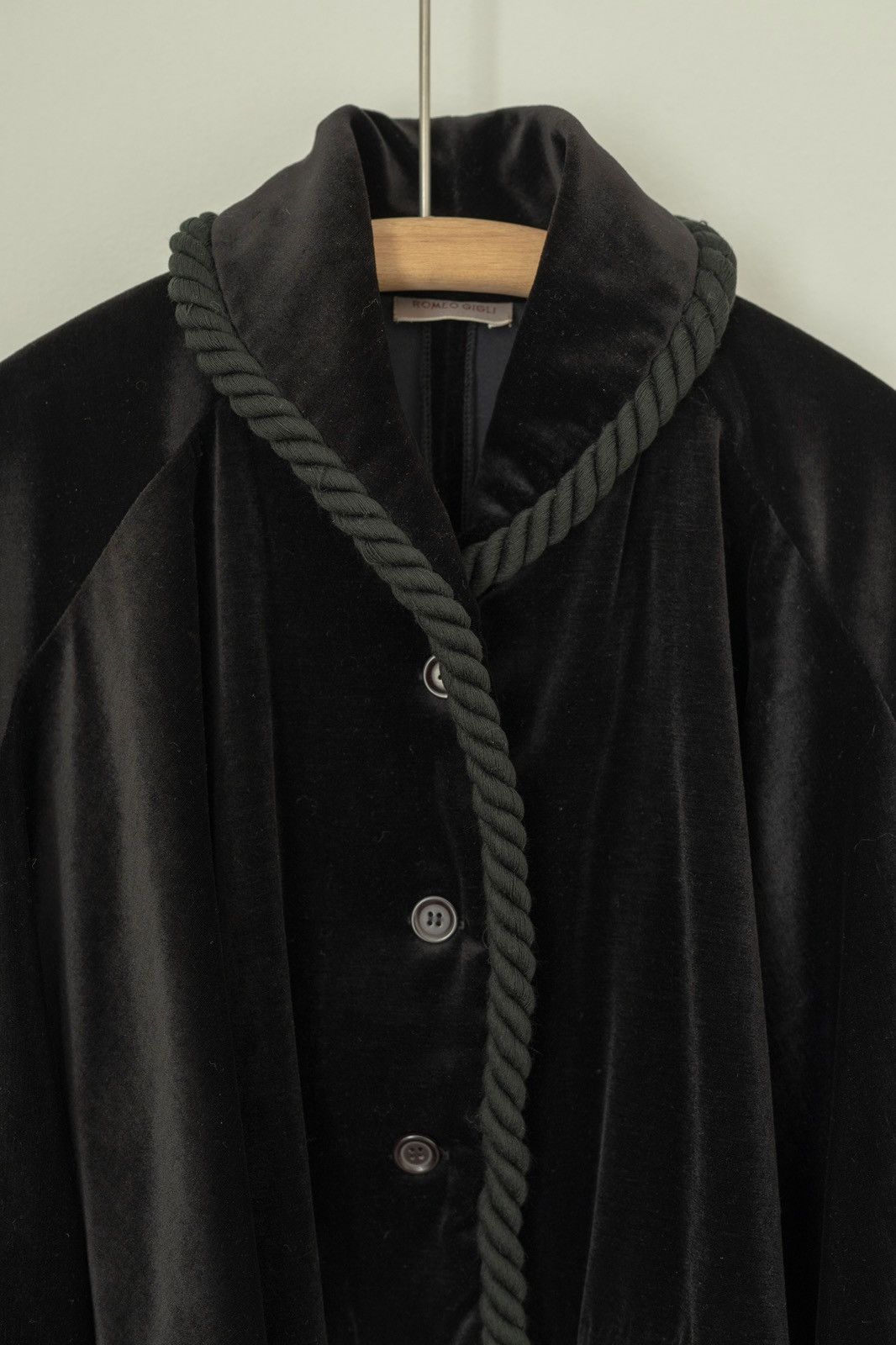 Romeo Gigli Romeo Gigli 1990s Black Velvet Rope Trim Cape Jacket Size M / US 6-8 / IT 42-44 - 2 Thumbnail