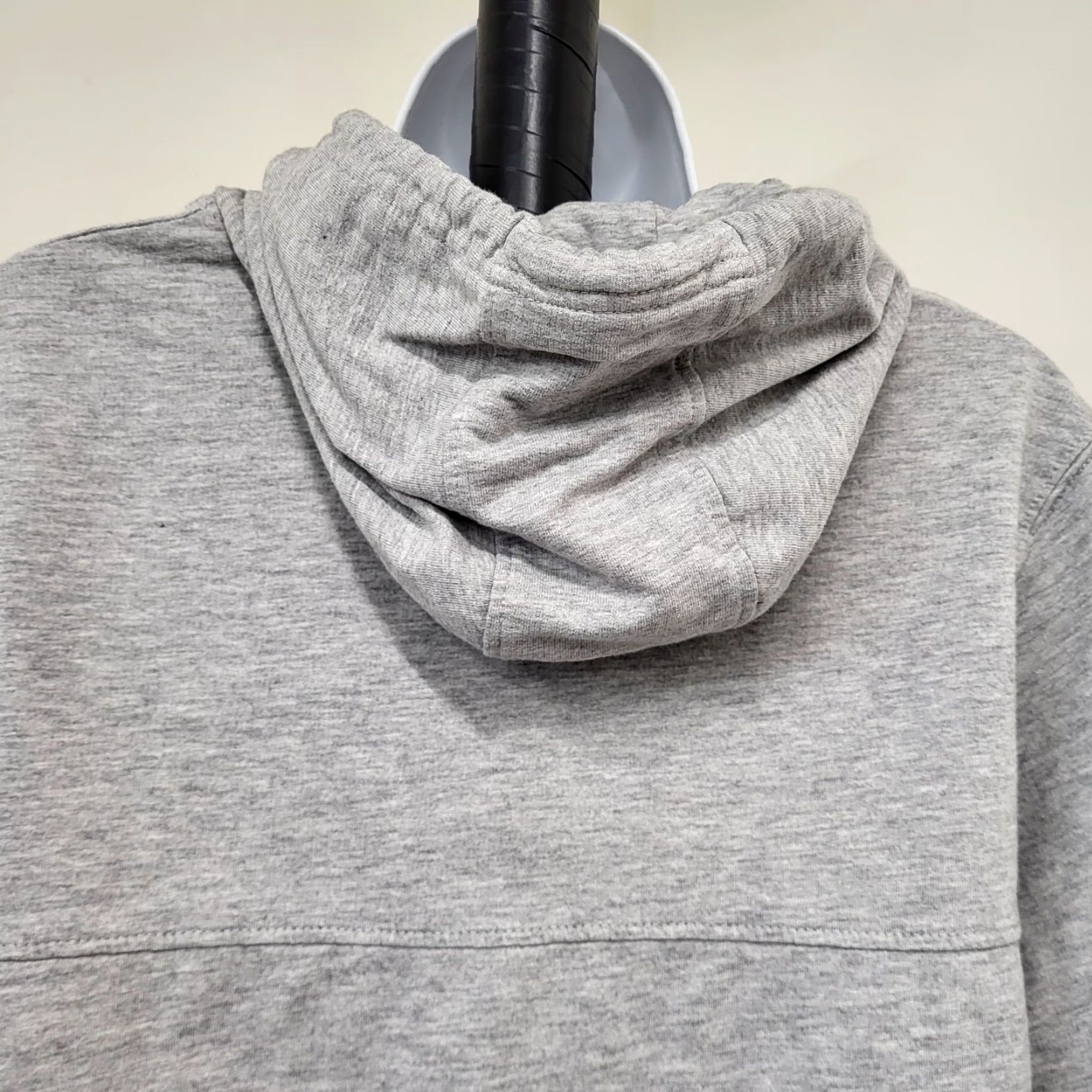 Under Armour Under Armour Men's L Pullover Hoodie Sweatshirt Heather Gray Kangaroo Pocket Sweatshirt Hoodie Gym & Training Mens Large Hooded Sweatshirt Size US L / EU 52-54 / 3 - 7 Thumbnail