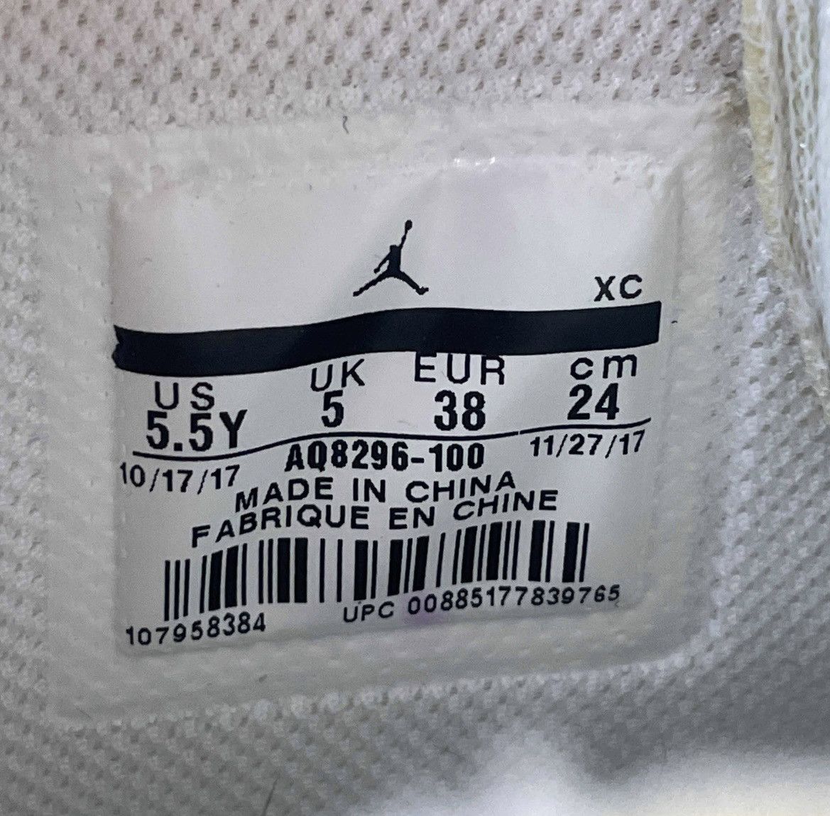 Nike × Off-White Off-White x Air Jordan 1 Retro High OG BG ‘White’ 2018 Size US 5.5 / EU 38 - 7 Thumbnail