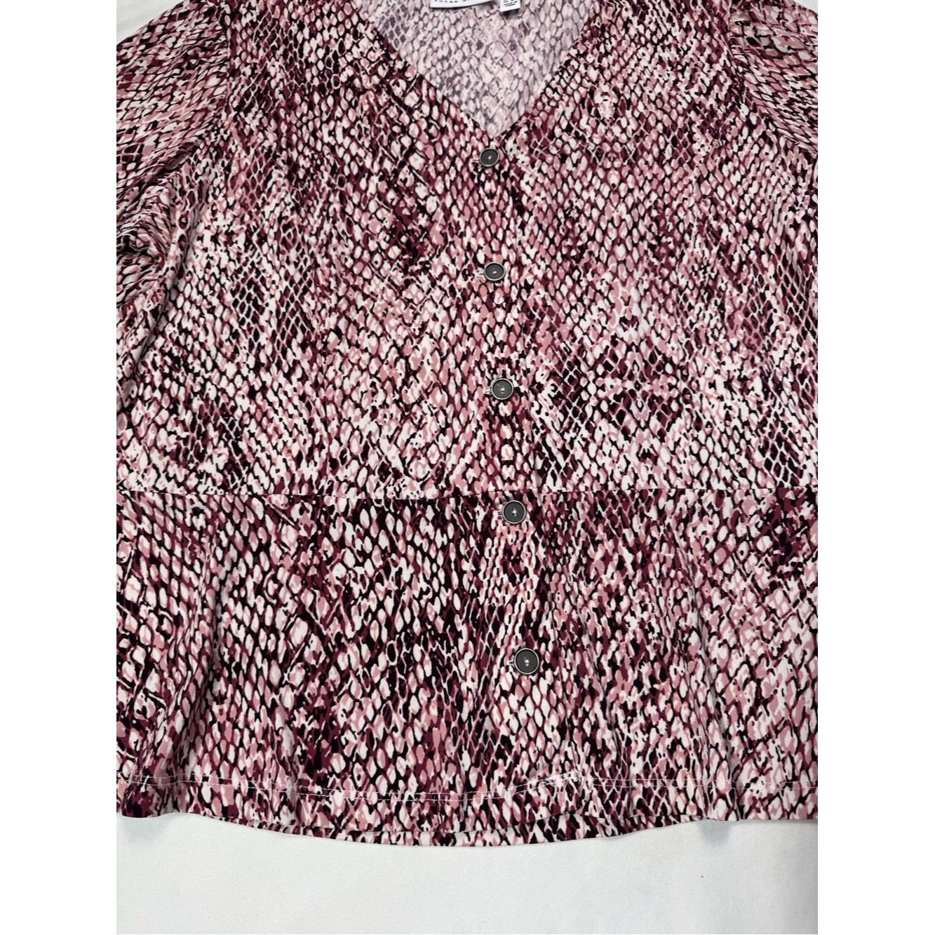 Other Susan Graver Animal Print Liquid Knit Button Front Peplum T Size XL / US 12-14 / IT 48-50 - 6 Thumbnail
