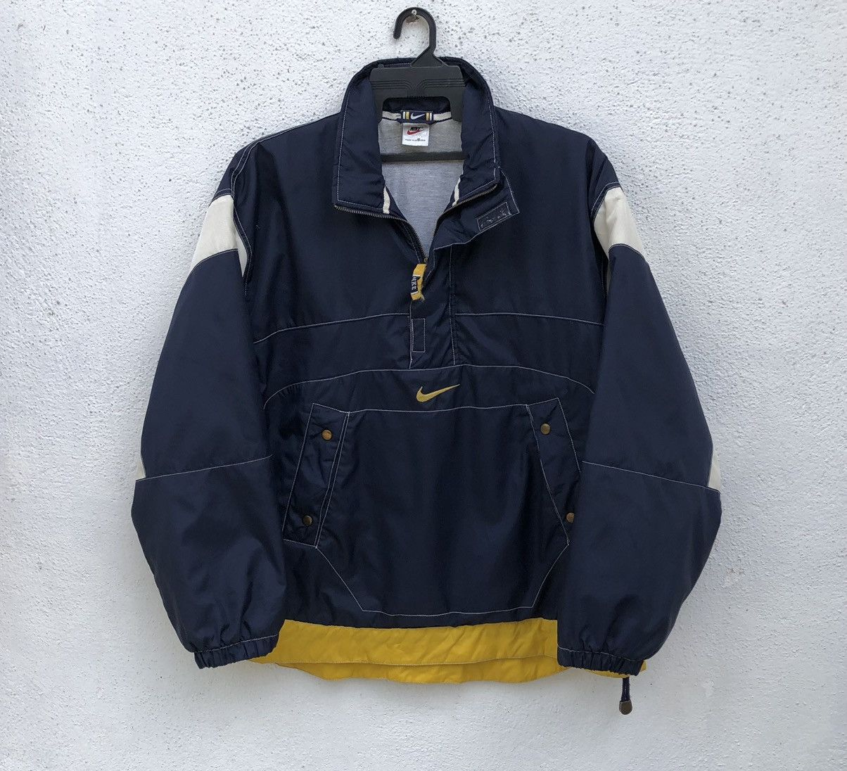 Nike Vintage Nike Nylon Pullover Anorak Half Zip Filled Jacket Size US L / EU 52-54 / 3 - 2 Thumbnail