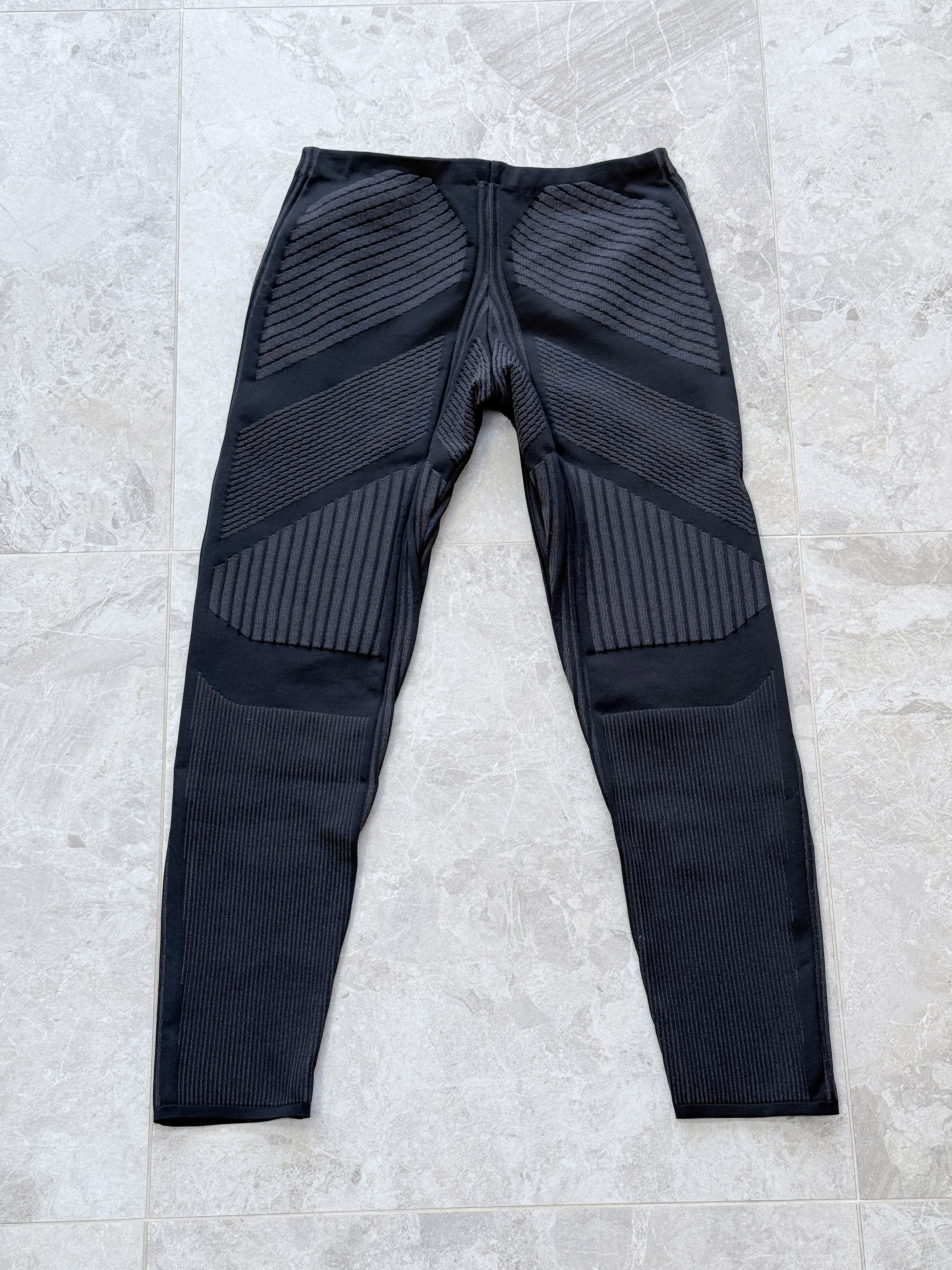 Prada Nylon tec / tech leggings Size 30" / US 8 / IT 44 - 4 Thumbnail