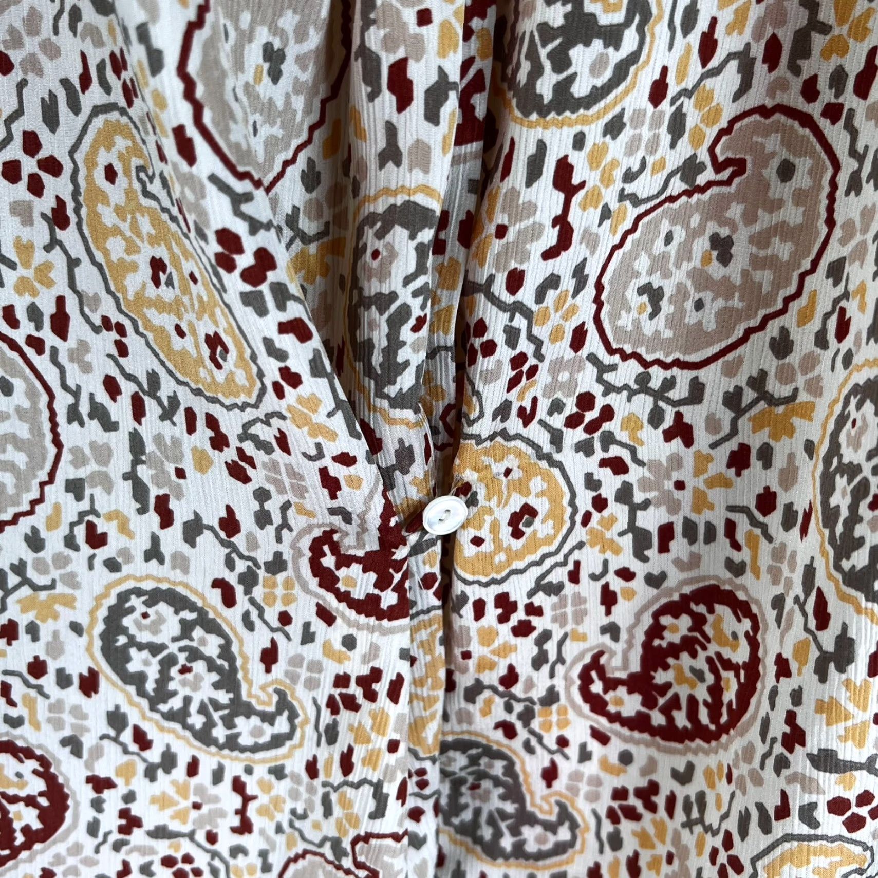 Liz Claiborne Liz Claiborne Paisley Floral Button Blouse Womens Size 14 Tan High Collar Size XL / US 12-14 / IT 48-50 - 4 Thumbnail