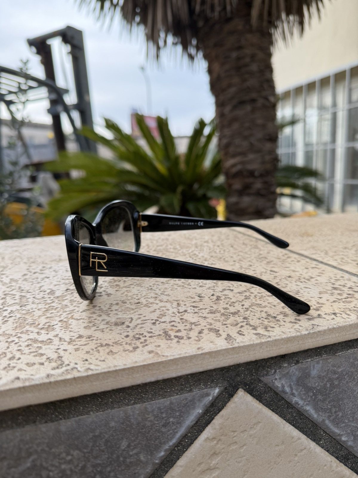 Ralph Lauren Ralph Lauren Sunglasses RL 8144 Black Size ONE SIZE - 3 Thumbnail