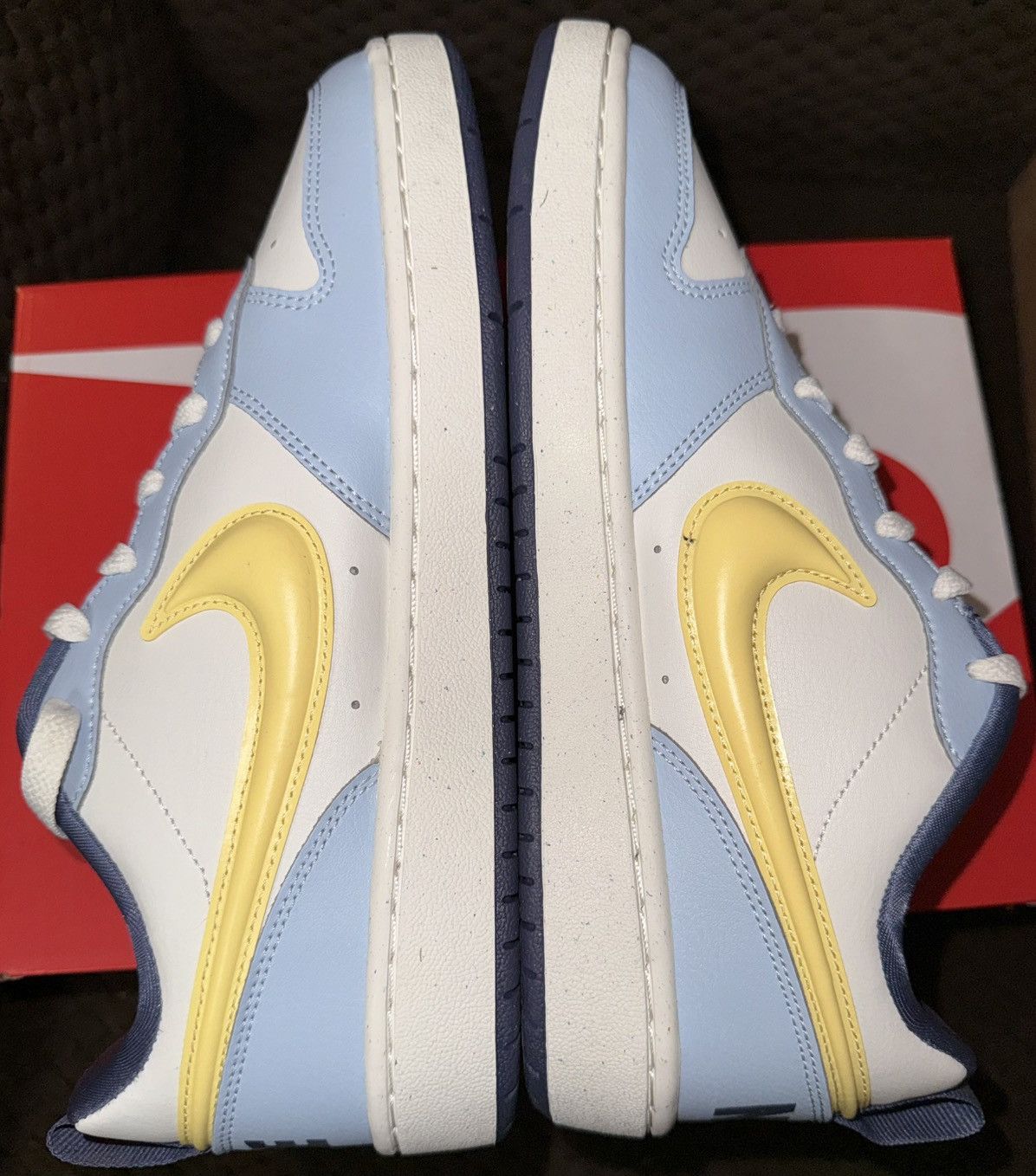 Nike Nike “Puff Print” lowtop Court Borough Recraft, sz7/8.5w NEW Size US 8.5 / IT 38.5 - 11 Thumbnail