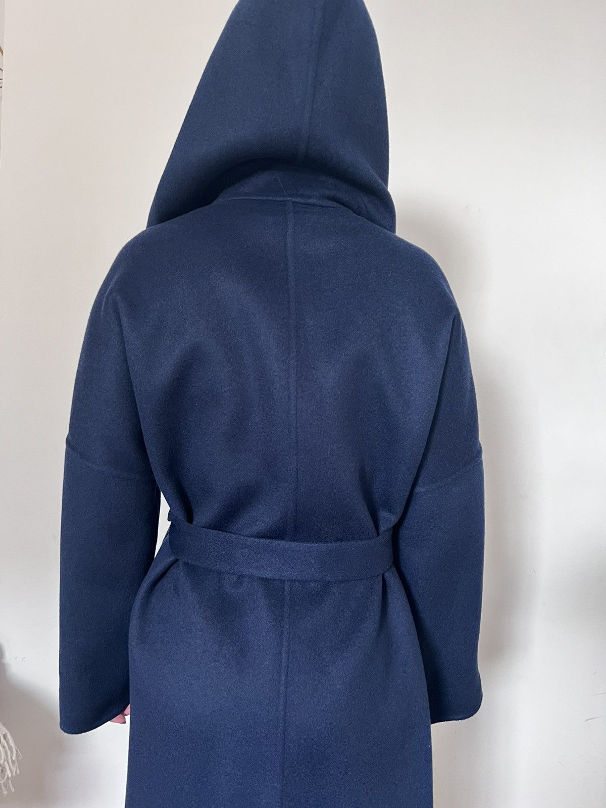 Designer Gobi Cashmere Coat with Monk Hoody Royal Blue Size M / US 6-8 / IT 42-44 - 5 Thumbnail