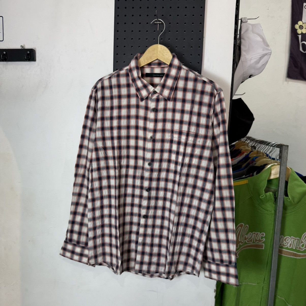 Calvin Klein Calvin Klein black tag plaid button up shirt Size US L / EU 52-54 / 3 - 1 Thumbnail