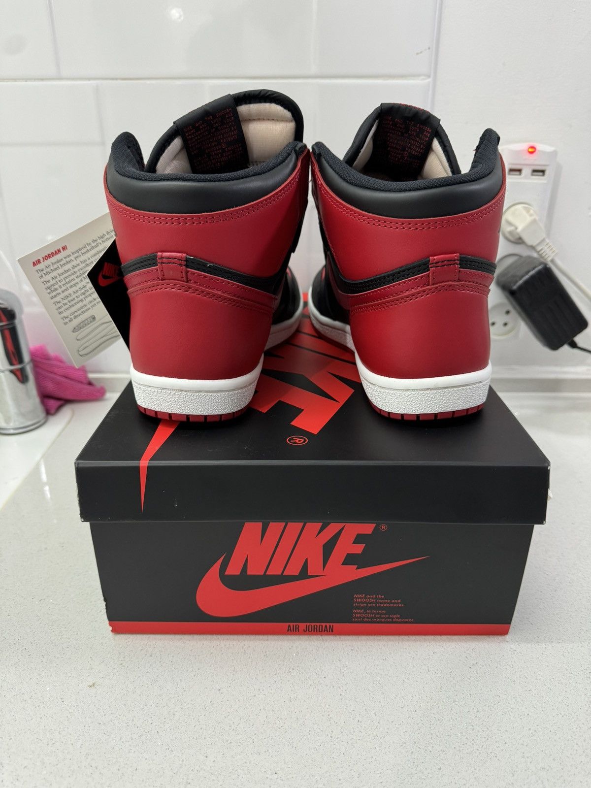 Jordan Brand Jordan 1 Retro High ‘85 OG Bred (2025) Size US 8 / EU 41 - 4 Thumbnail