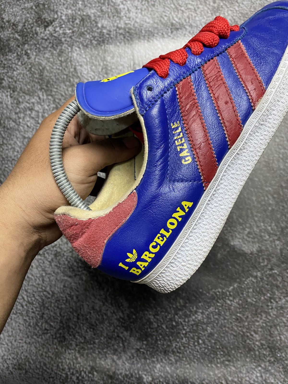 Adidas Adidas gazelle i love barcelona 2006 rare item Size US 7.5 / EU 40-41 - 6 Thumbnail