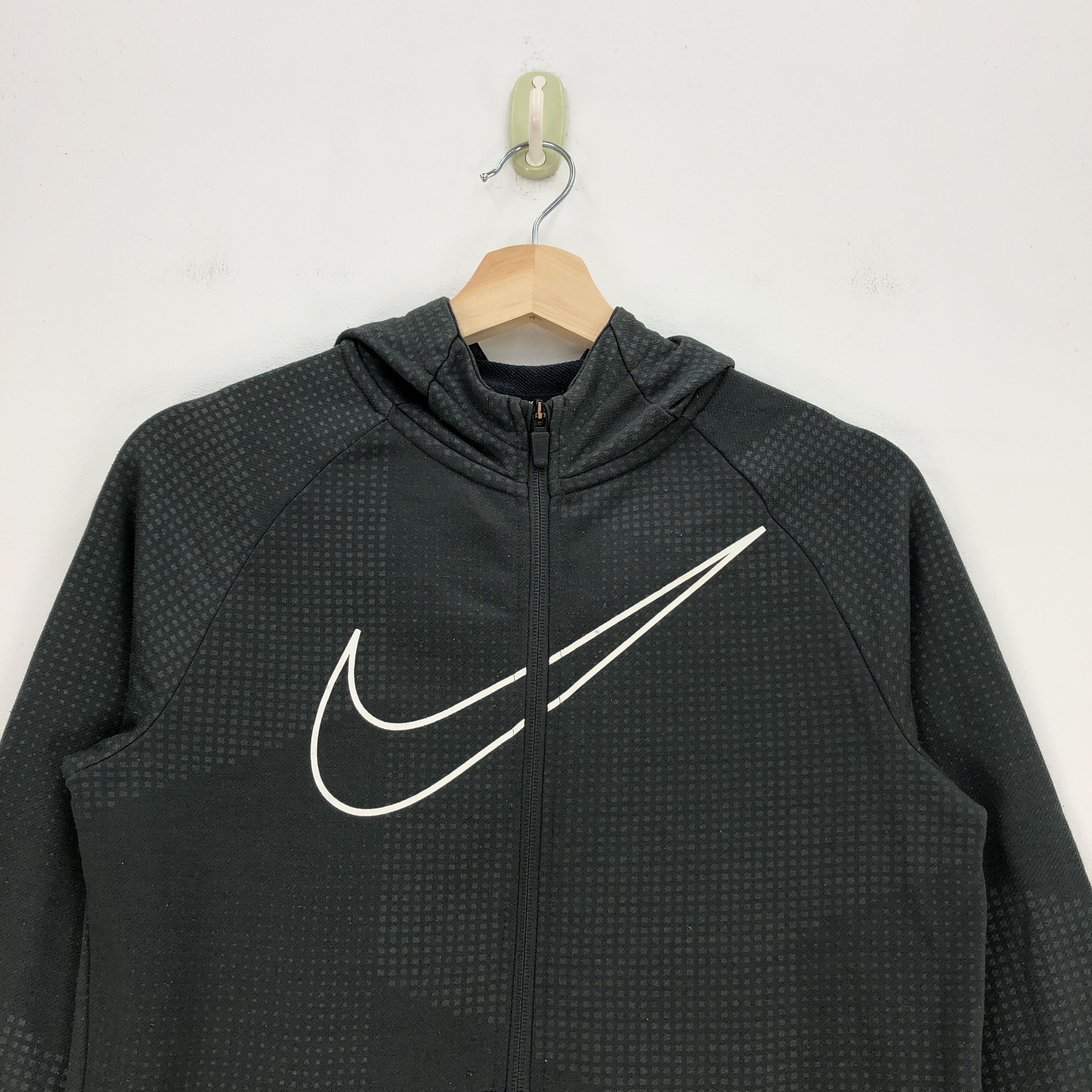 Nike Vintage Nike Sweater Hoodie Nike Swoosh Zipper Sweatshirt Size US L / EU 52-54 / 3 - 3 Thumbnail