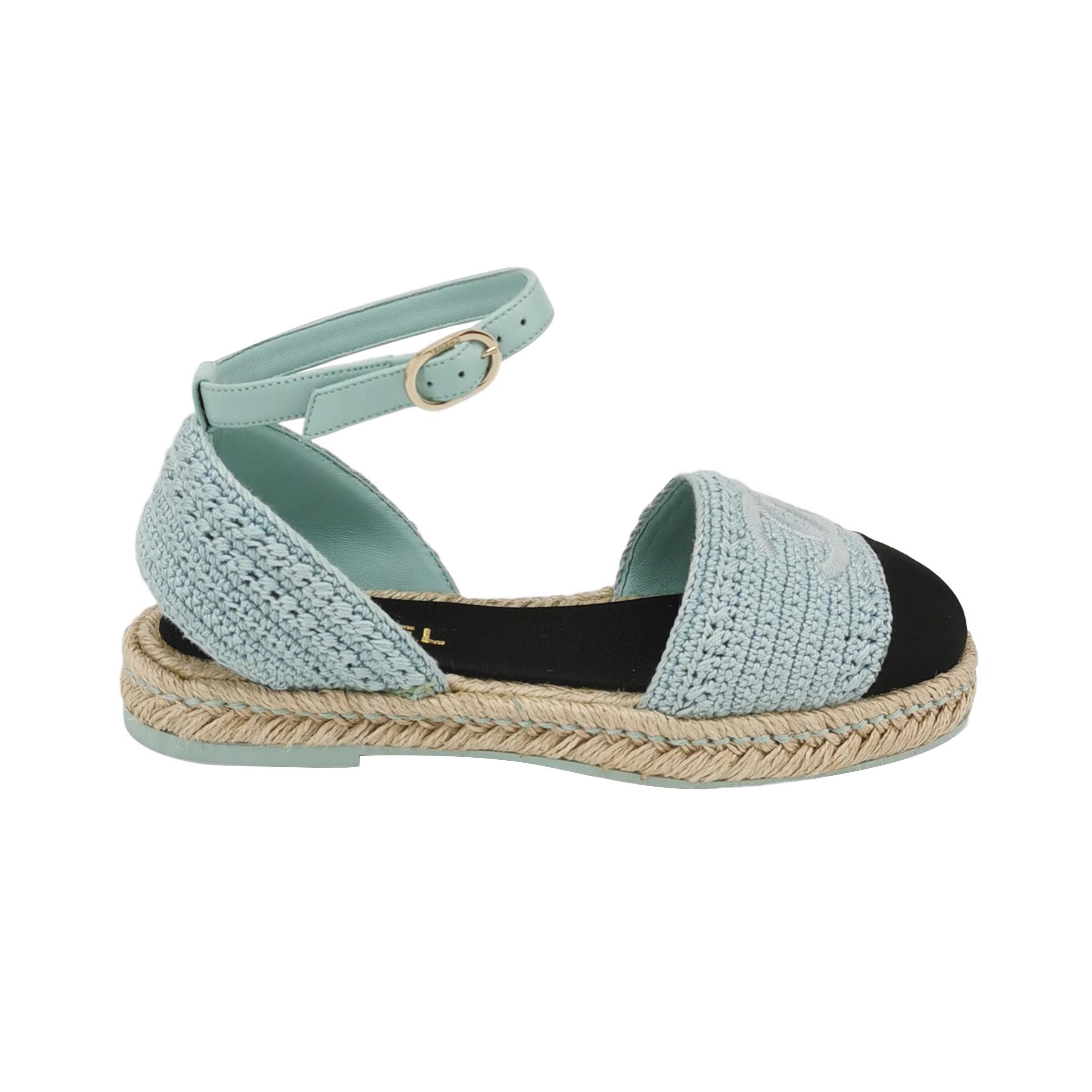 Chanel Chanel Women 5 Flats Size US 5 / IT 35 - 1 Thumbnail