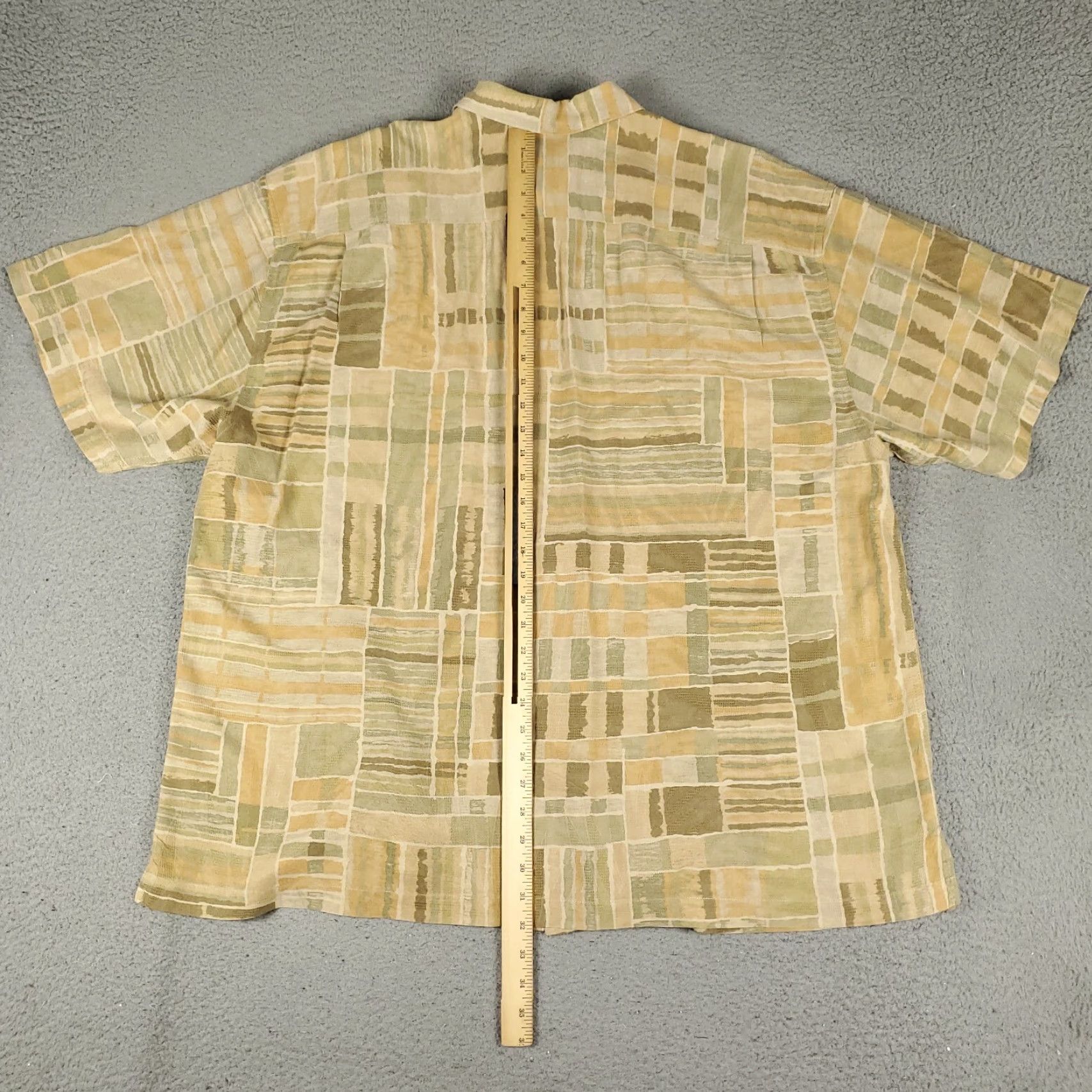 Tommy Bahama VINTAGE Tommy Bahama Shirt Mens 2XL Short Sleeve Hawaiian Button Up Silk Beige Outdoors Size US XXL / EU 58 / 5 - 4 Thumbnail