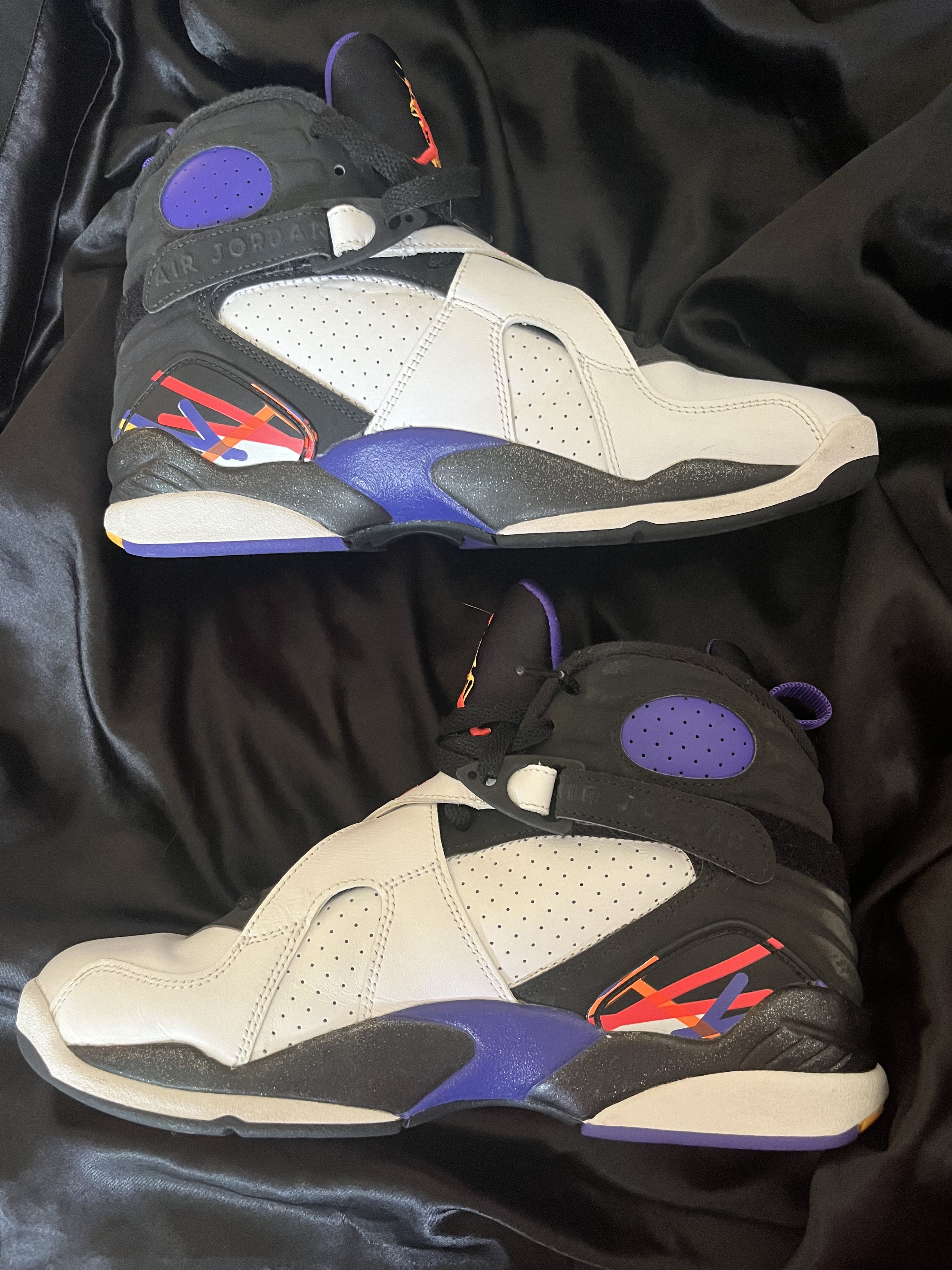 Jordan Brand Air Jordan 8 'Three-Peat' Size US 8 / EU 41 - 1 Thumbnail
