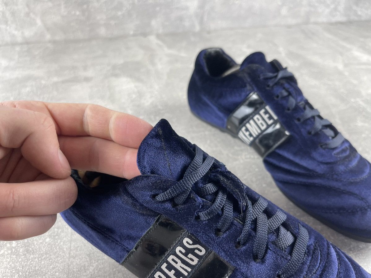 Dirk Bikkembergs Bikkembergs Y2K 00s VNTG Velvet Low Top Sneakers Blue Size US 9 / IT 39 - 8 Thumbnail