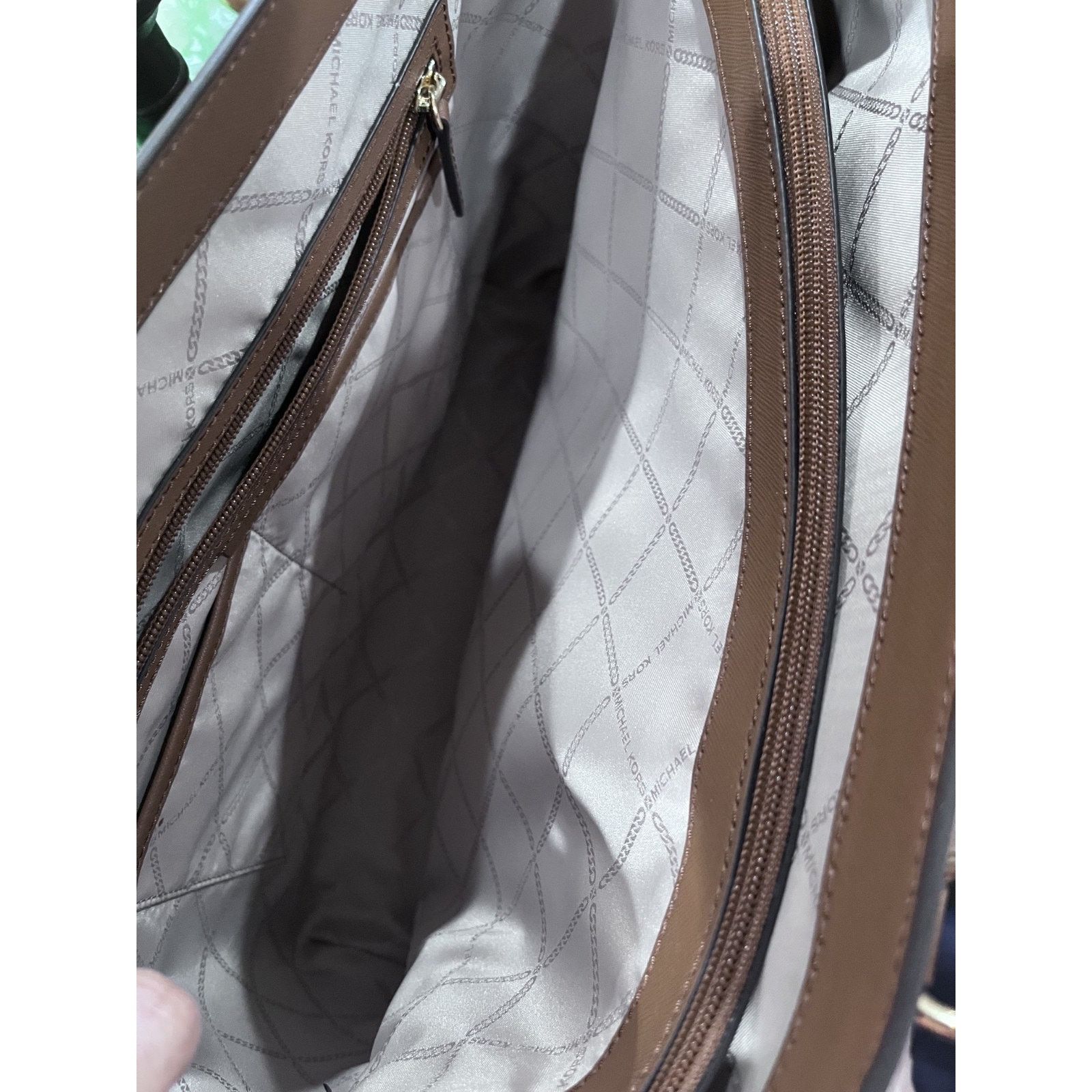 Michael Kors New Michael Kors Joey Large Saffiano Leather Pocket Tote Size ONE SIZE - 5 Thumbnail