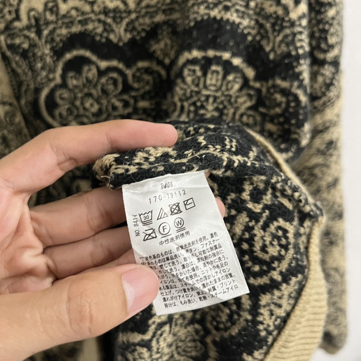 Japanese Brand Takeo Kikuchi Abstract Pattern Knit Sweater Size US L / EU 52-54 / 3 - 5 Thumbnail