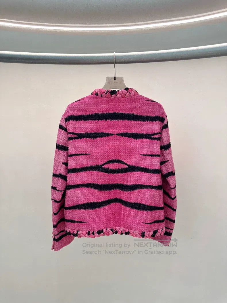 Valentino Valentino Year of the Tiger limited pink jacket Size S / US 4 / IT 40 - 2 Thumbnail
