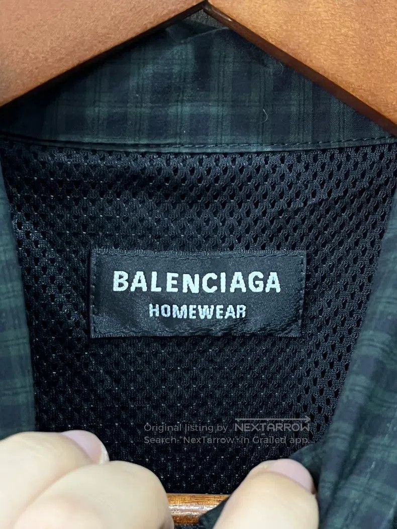 Balenciaga Balenciaga Black and white checkered casual zipper stand c Size US S / EU 44-46 / 1 - 8 Thumbnail