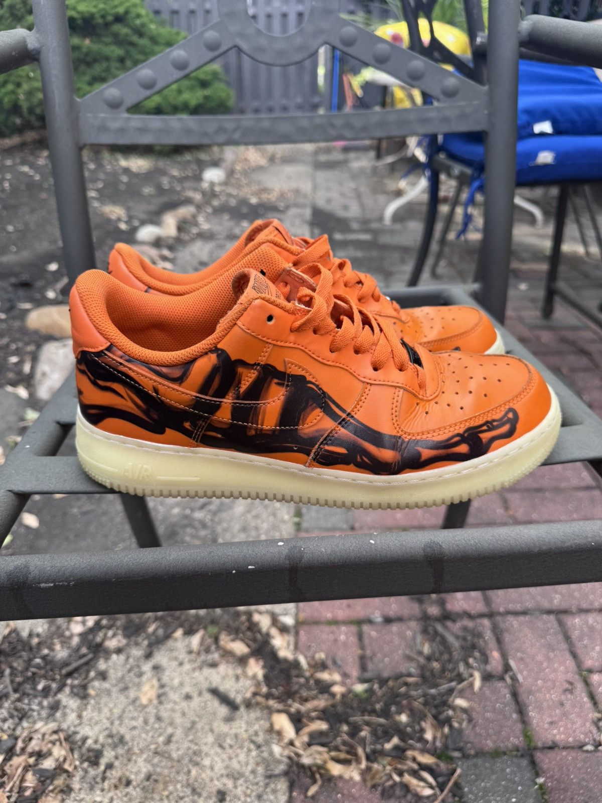 Nike Air Force 1 Low Orange Skeleton (Halloween) Size US 10 / EU 43 - 4 Thumbnail