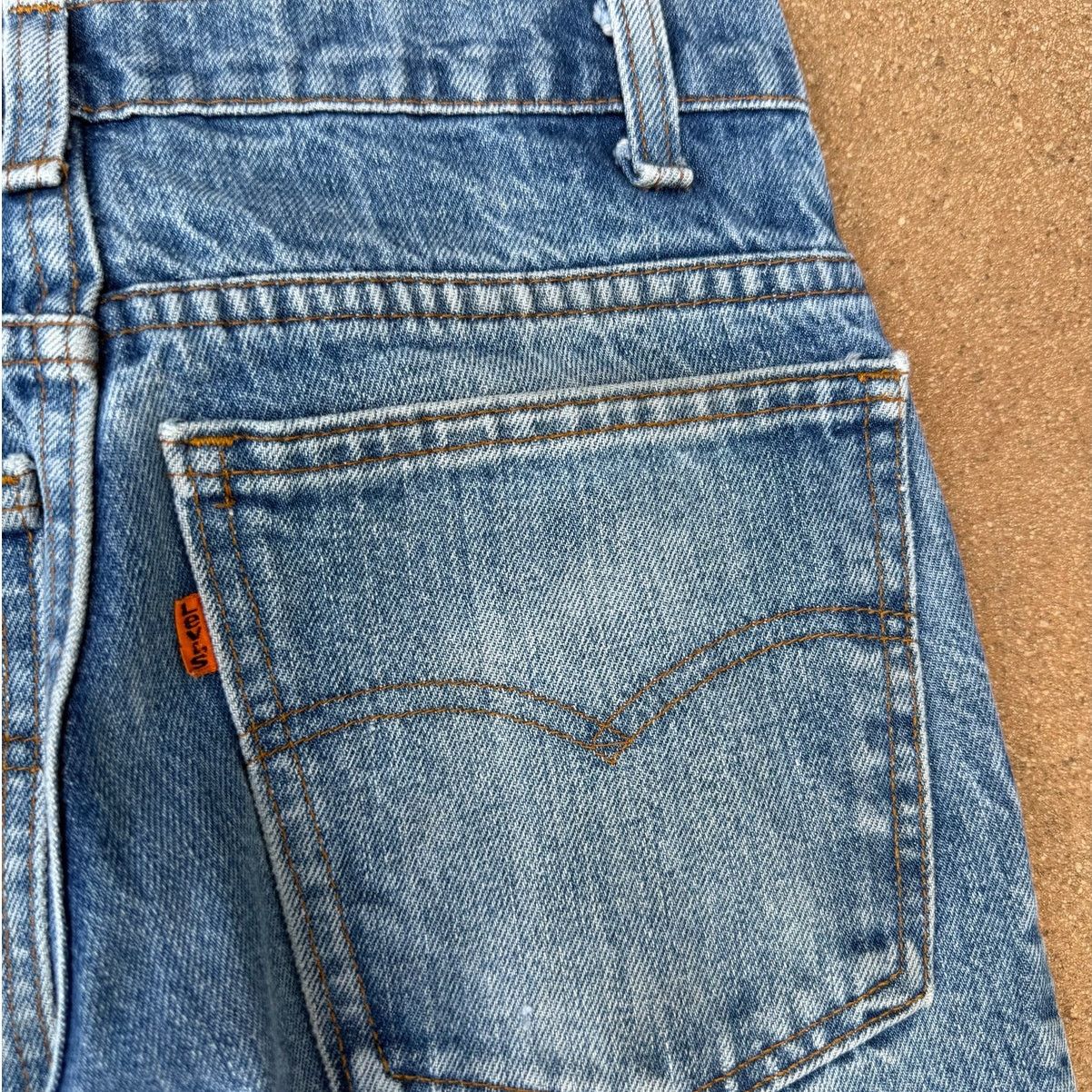 Levi's Vtg 80's Levi's 684 Orange Tab Bellbottom Flare Jeans 27x30 Size 27" / US 4 / IT 40 - 8 Thumbnail