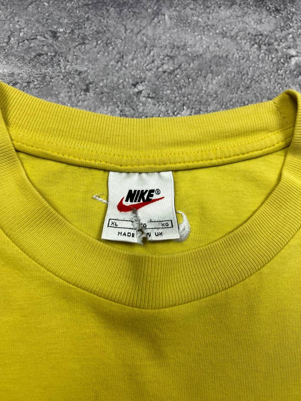 Nike Vintage 90s Nike Big Central Logo Swoosh T-shirt y2k Size US XL / EU 56 / 4 - 19 Thumbnail