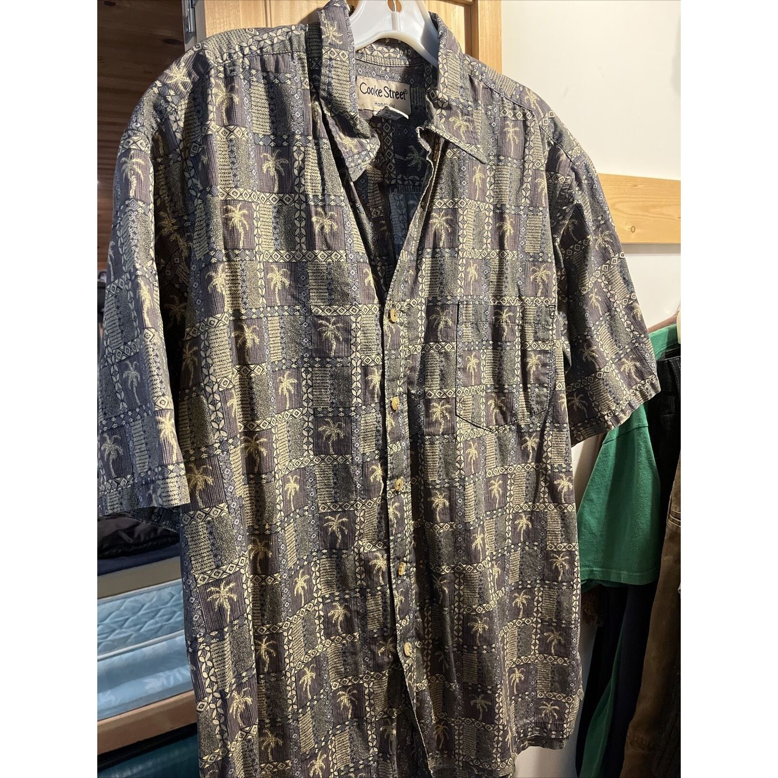 Other Cooke Street Honolulu Men’s L Tribal Print SS Cotton Shirt Size US L / EU 52-54 / 3 - 4 Thumbnail