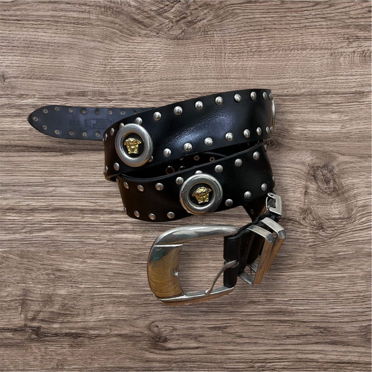 Leather Versace Medusa Head Studded Leather Belt Size 36 - 2 Thumbnail