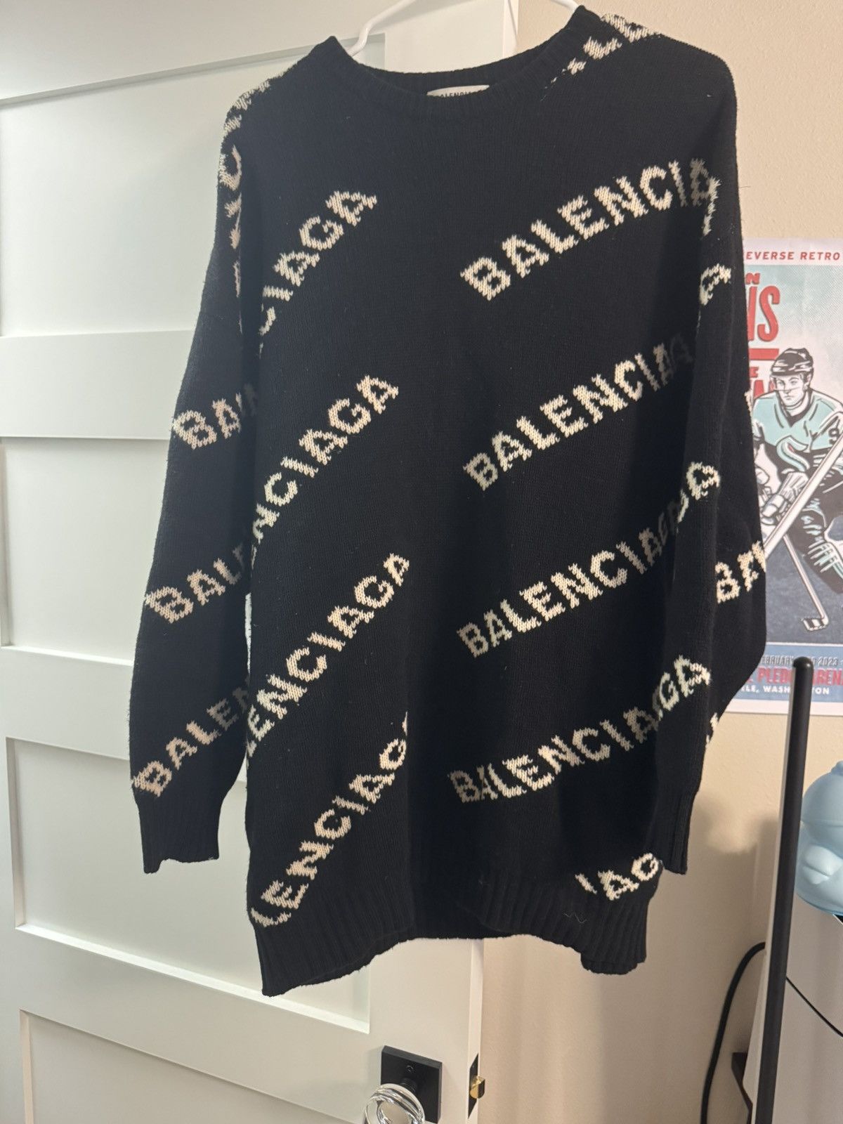 Balenciaga Balenciaga Logo Sweater Size US L / EU 52-54 / 3 - 1 Thumbnail
