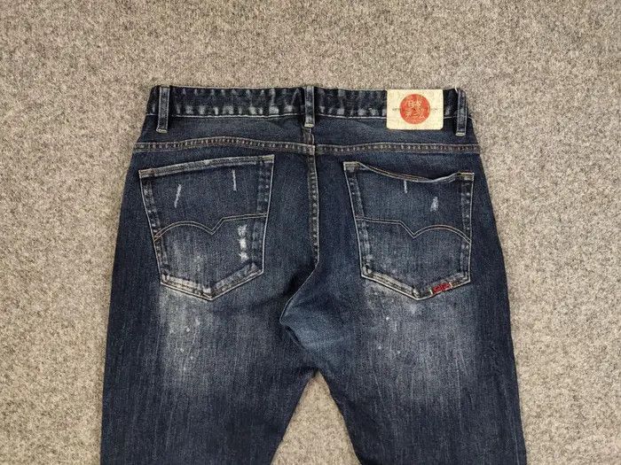 Japanese Brand Vintage 90's Retro Japanese Selvedge Distressed Denim Jeans Size US 31 - 7 Thumbnail