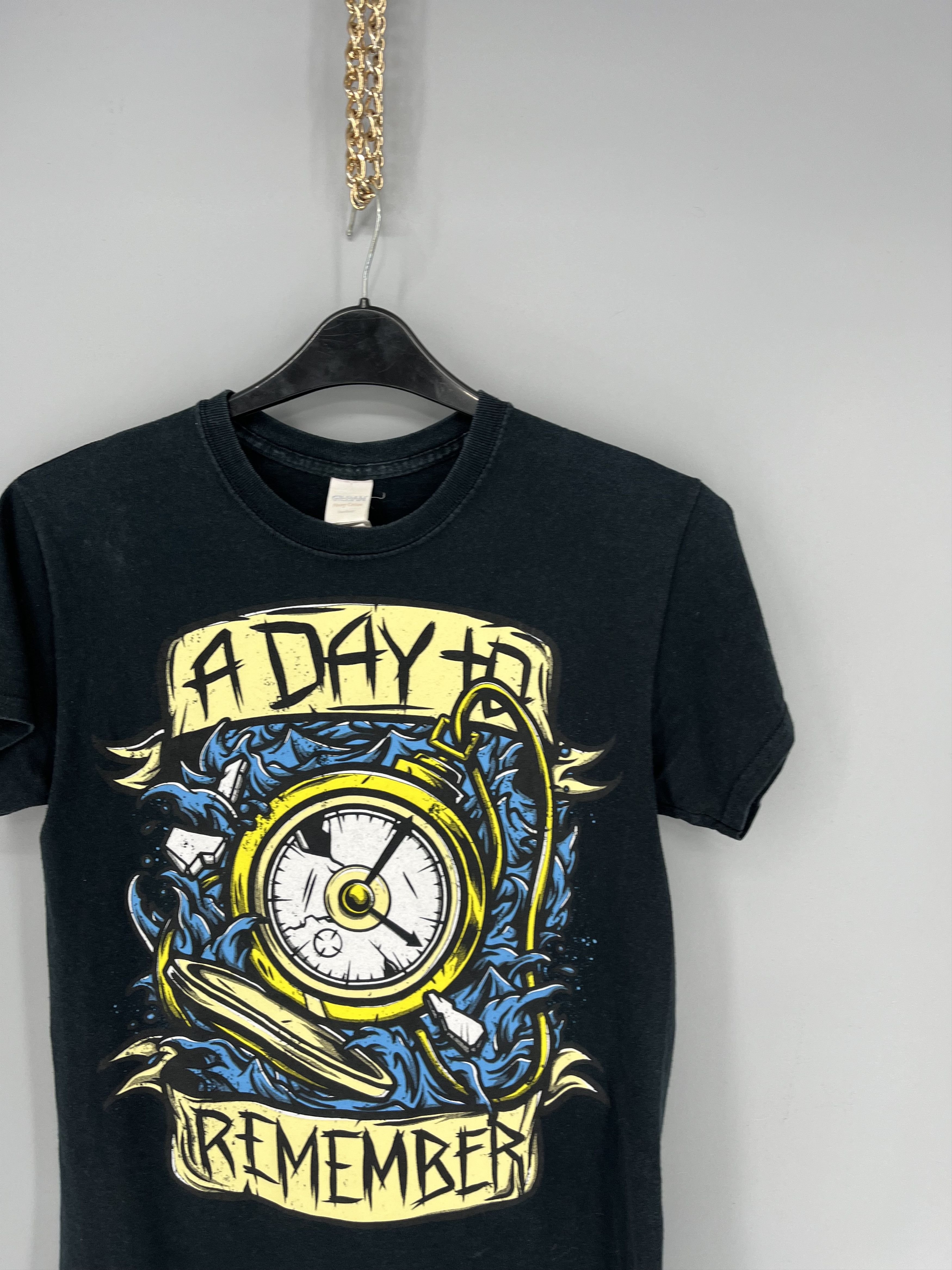 Band Tees Vintage A Day To Remember rock band tee 90’s Size US S / EU 44-46 / 1 - 5 Thumbnail