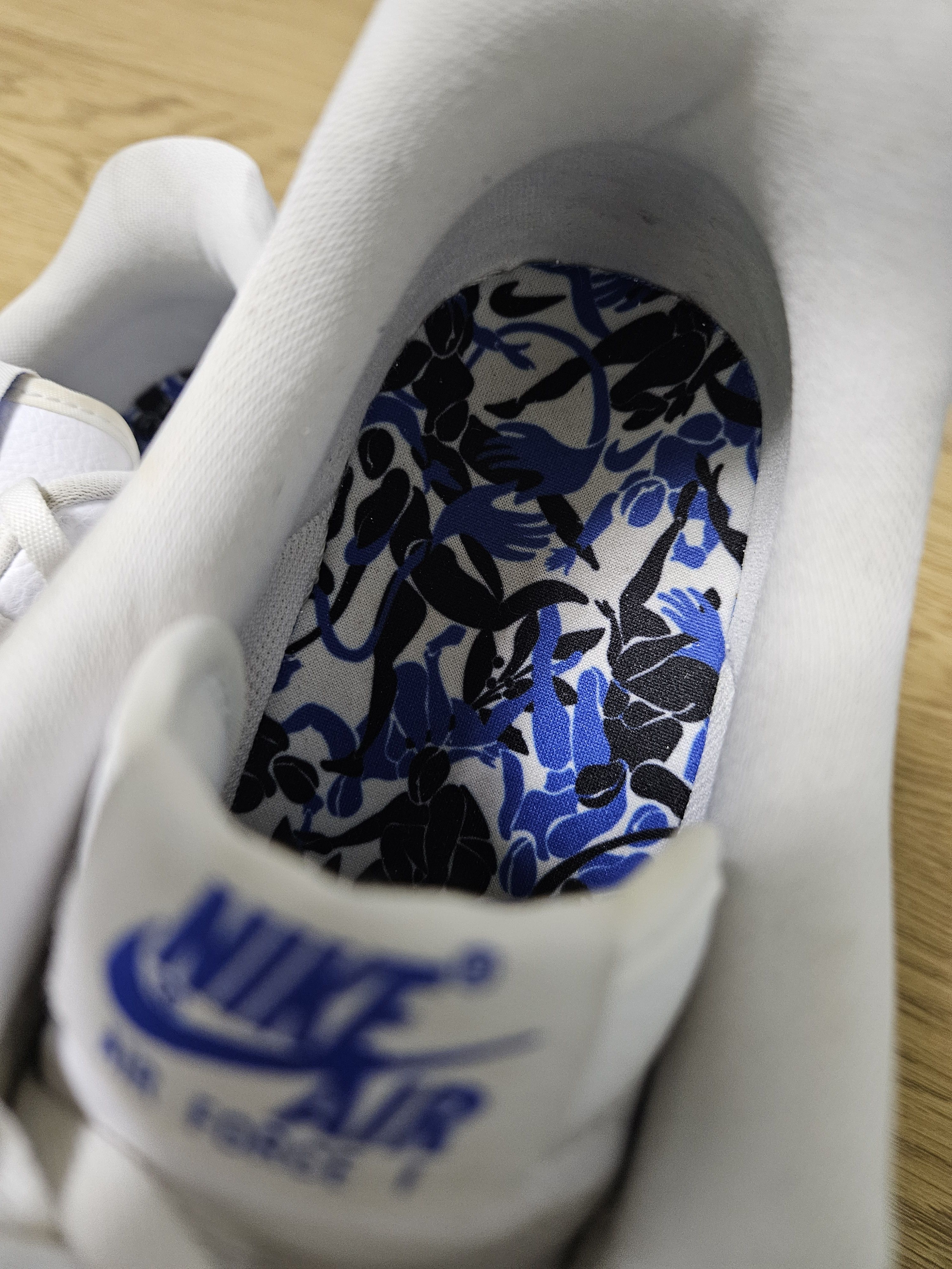 Nike Nike Air Force 1 Size US 9 / EU 42 - 4 Thumbnail
