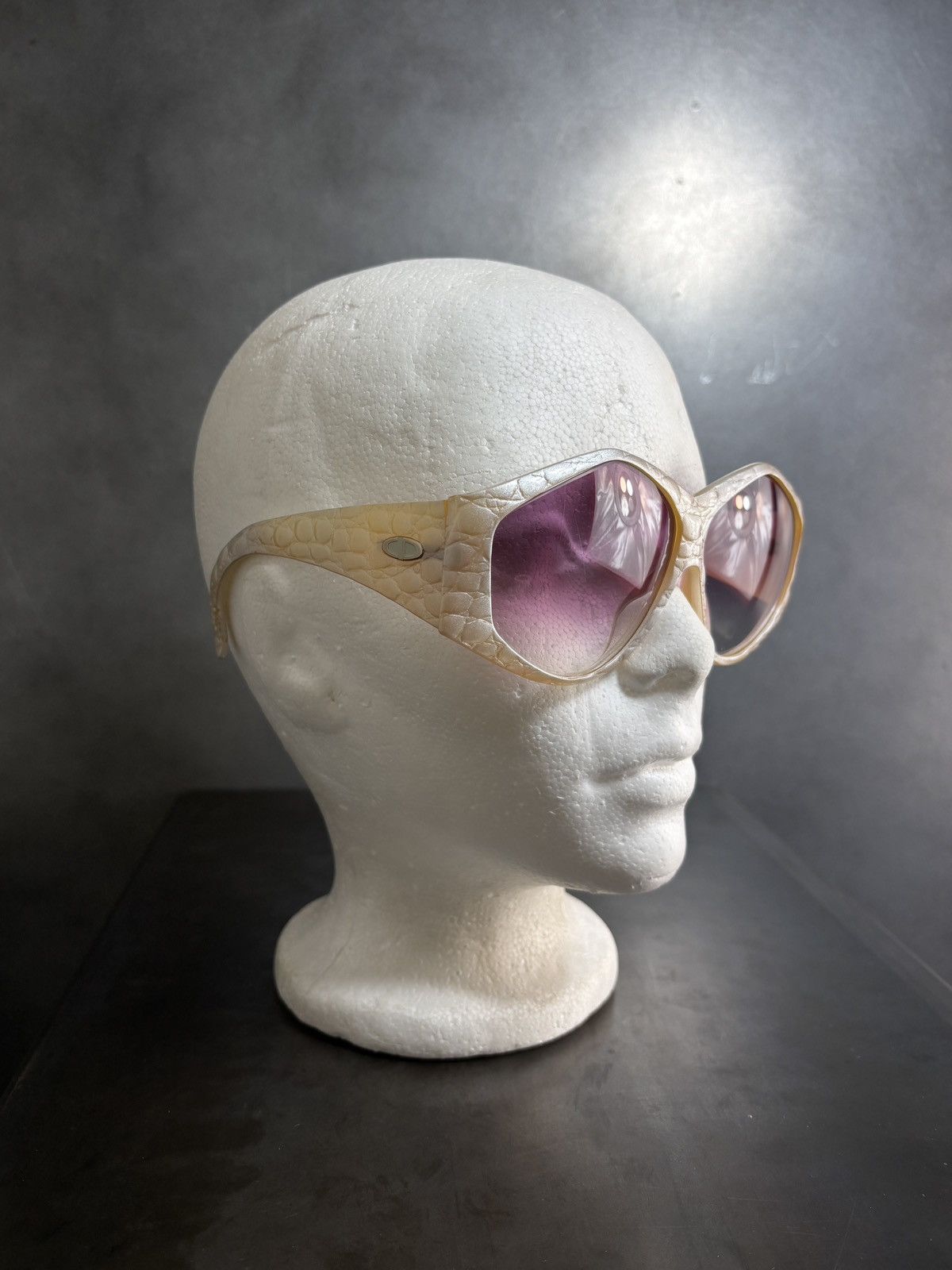 Christian Dior Monsieur 1970s Christian Dior Sunglasses Vintage 2230 Germany Snake Size ONE SIZE - 2 Thumbnail
