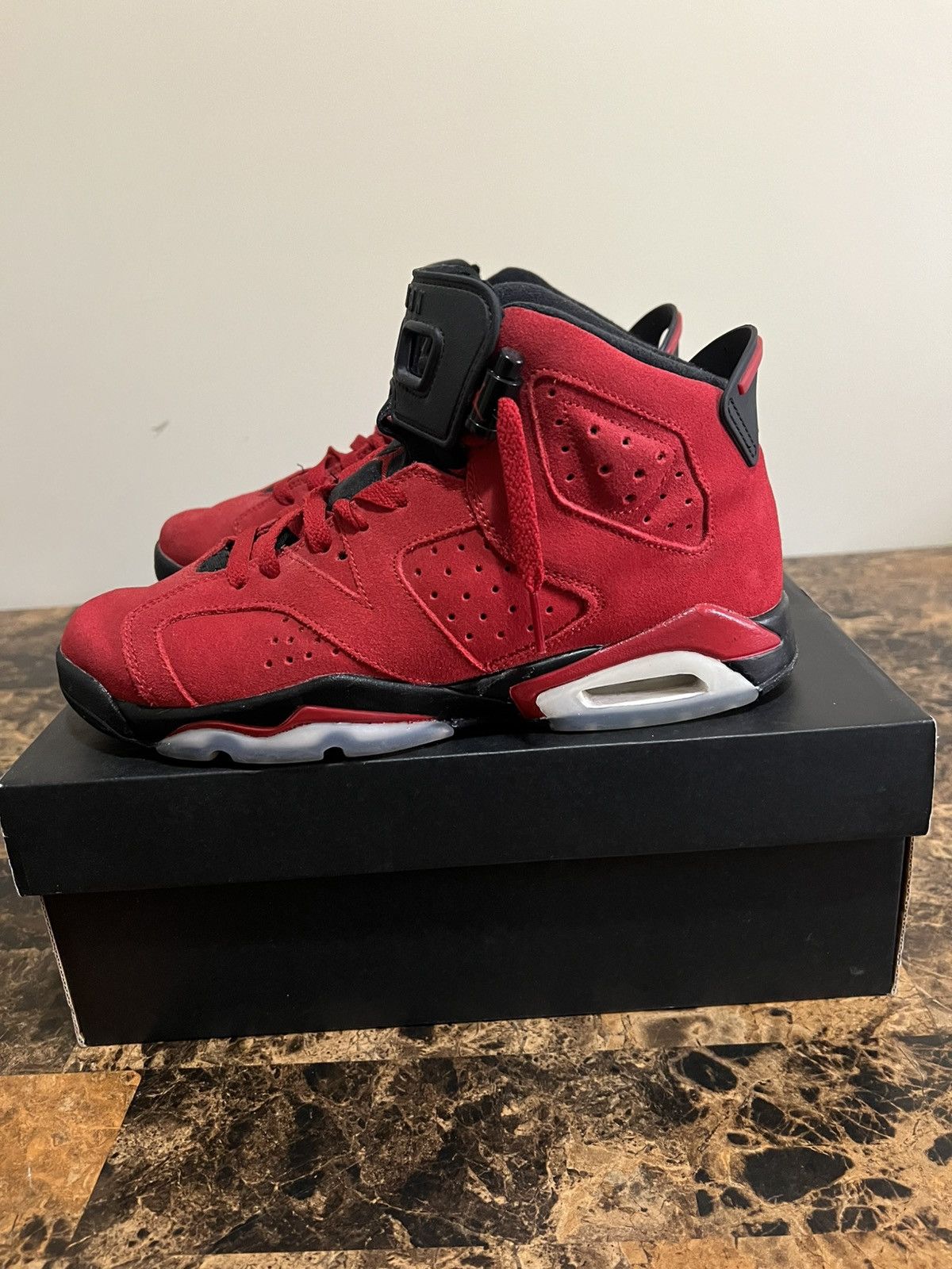 Jordan Brand × Nike Nike Air Jordan 6 Retro Toro Bravo Size 7Y(GS) Pre-Owned Size US 7 / EU 40 - 2 Thumbnail